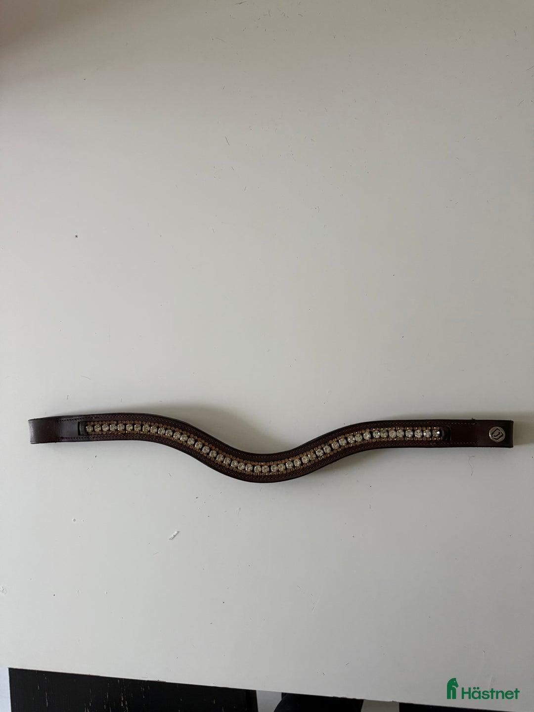 Träns hästutrustning till salu: Jackson brunt pannband strl cob i Kinna - Annons 1