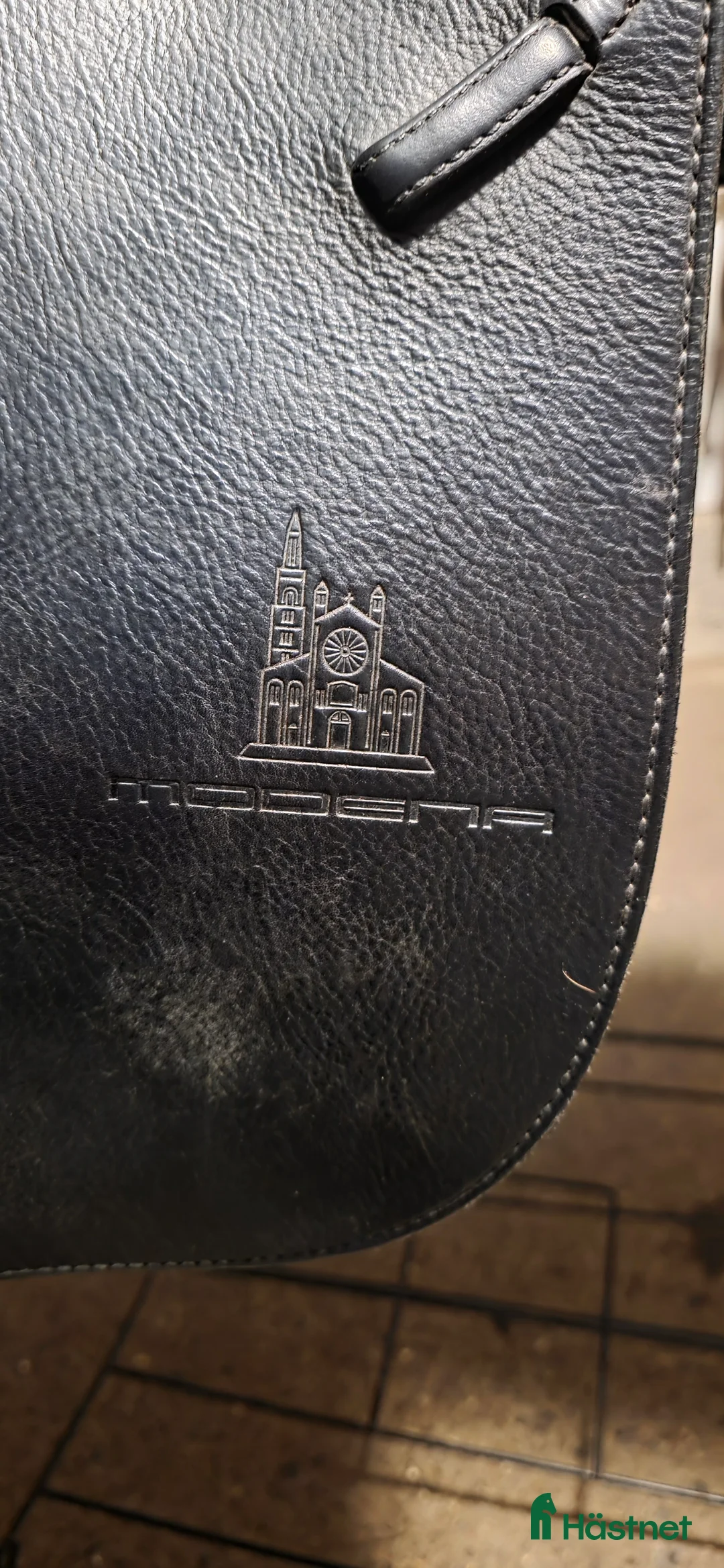 Sadlar hästutrustning till salu: Väldens skönaste sadel i Landvetter - Annons 2