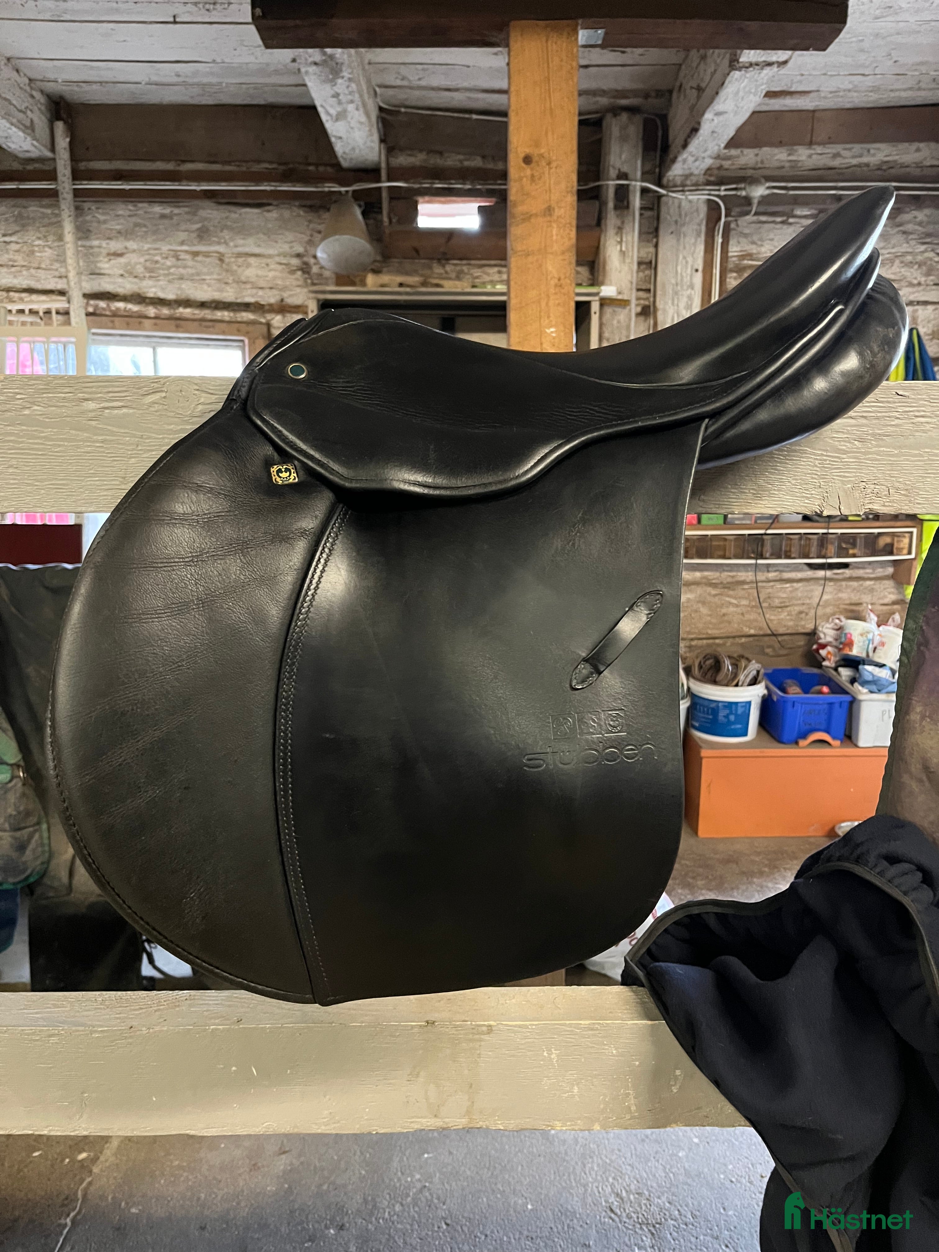 Sadlar hästutrustning till salu: Stubben scandica hoppsadel i Märsta - Annons 14