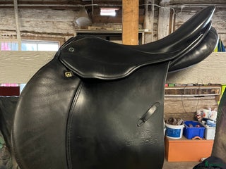 Sadlar hästutrustning till salu: Stubben scandica hoppsadel i Märsta - Annons 15