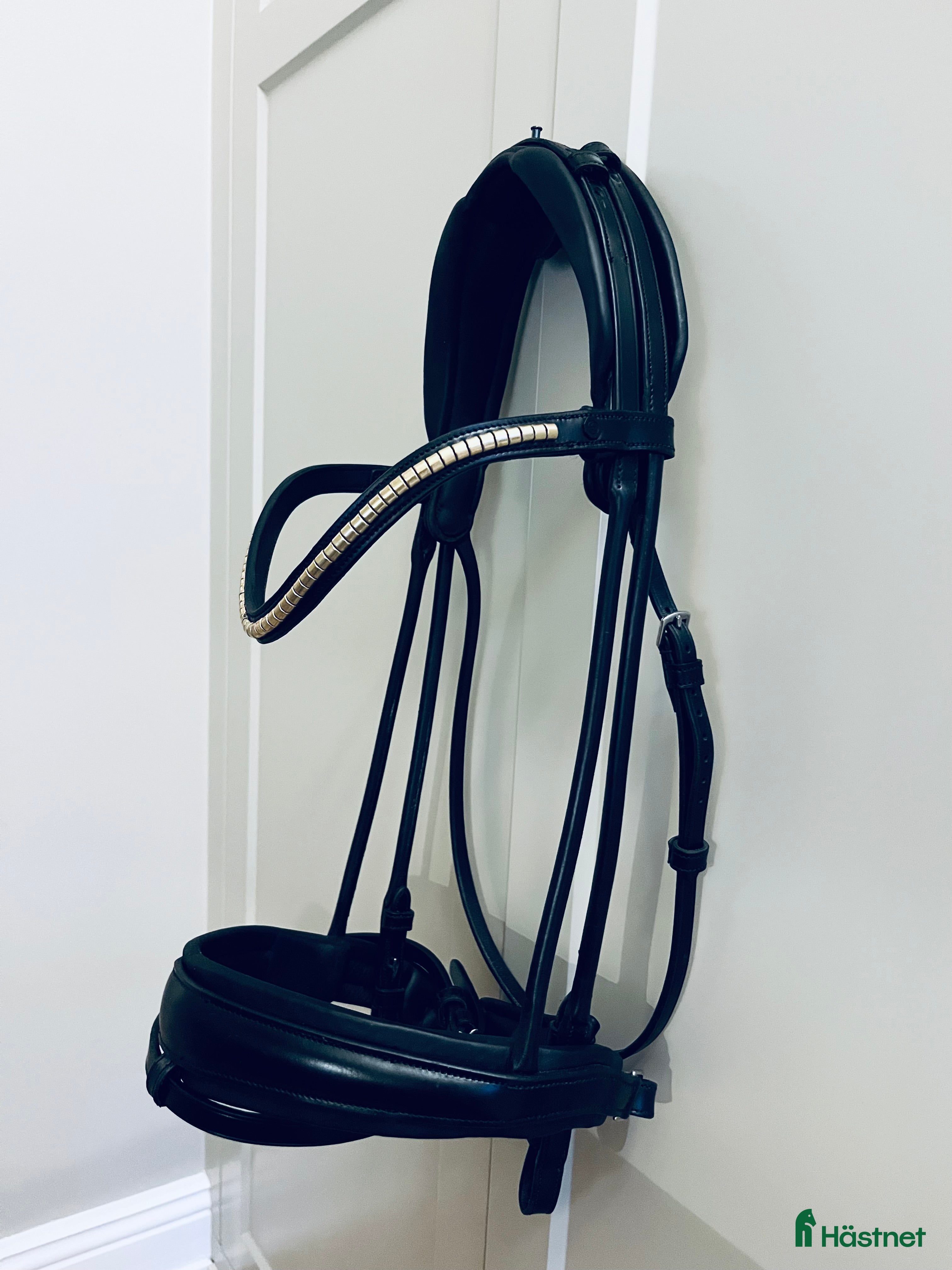 Träns hästutrustning till salu: Equemist träns Full i Stockholm - Annons 6