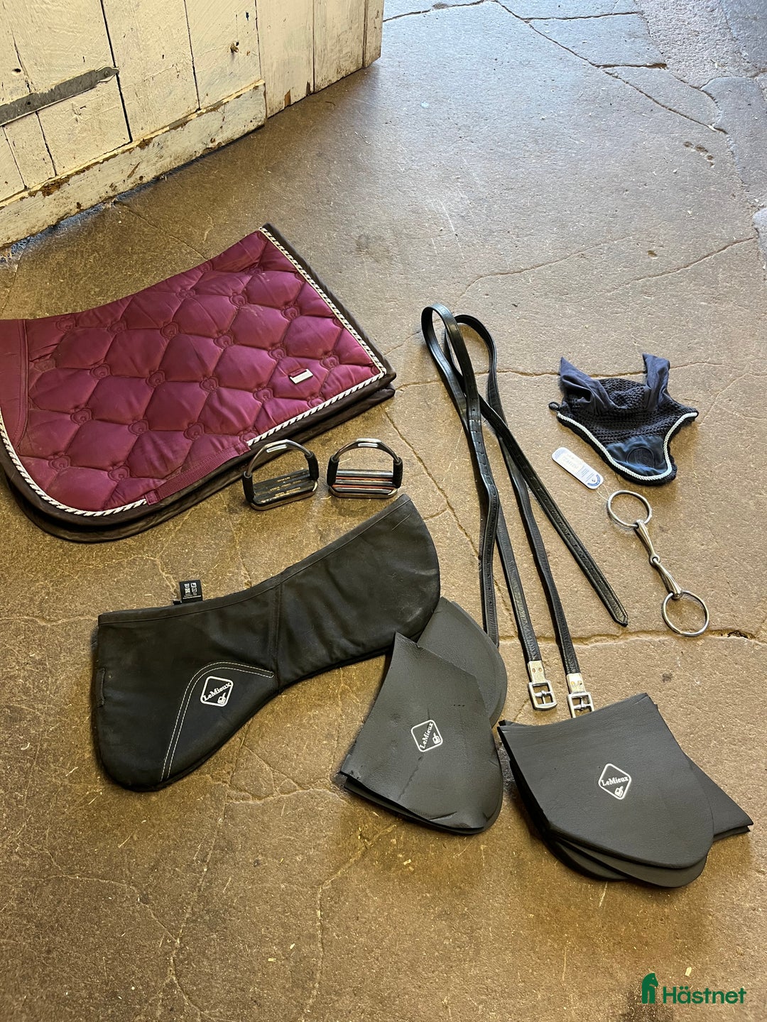 Sadeltillbehör hästutrustning till salu: Blandad utrustning  i Läckeby - Annons 2