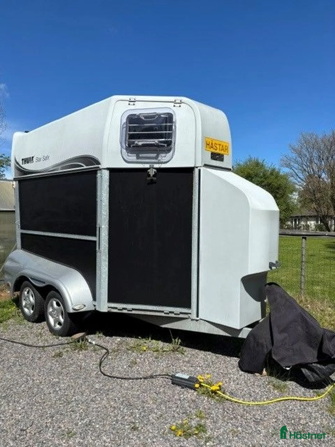 Hästtransporter  fordon & transport till salu: Hästtransport - THULE SAFIR 140 E5 i Enhörna - Annons 1