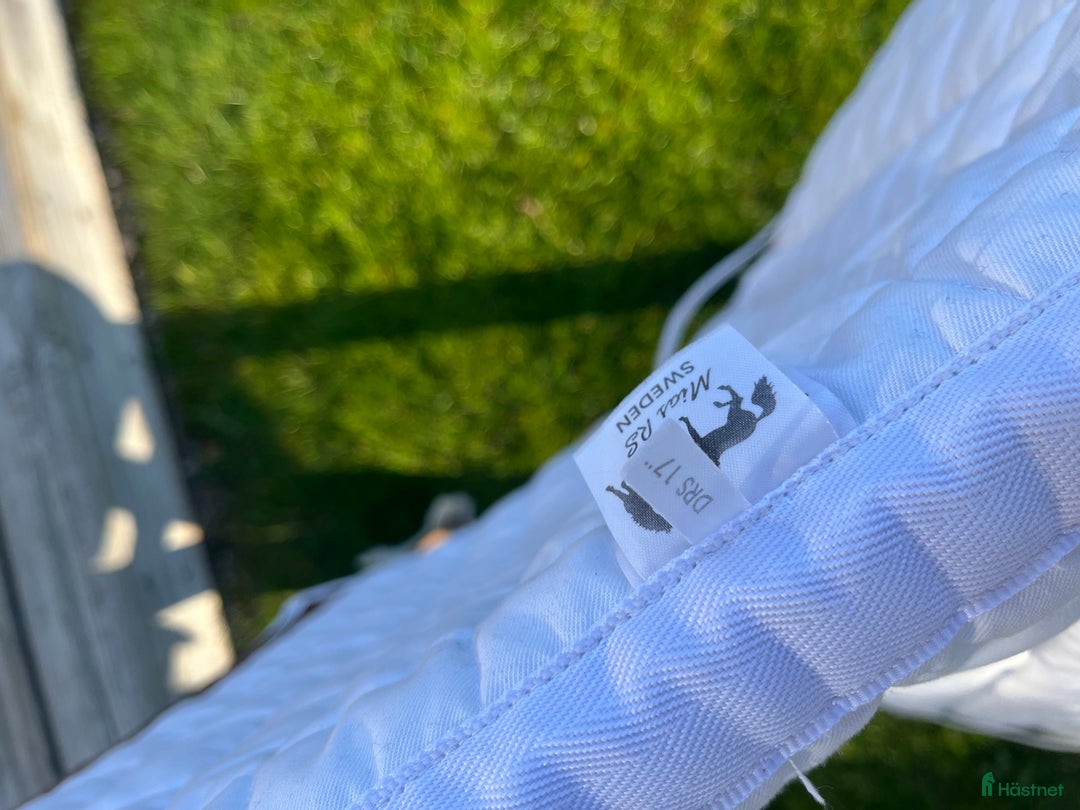 Schabrak & Vojlockar hästutrustning till salu: Mias RS Dressyrschabrak 17” i Linghem - Annons 3