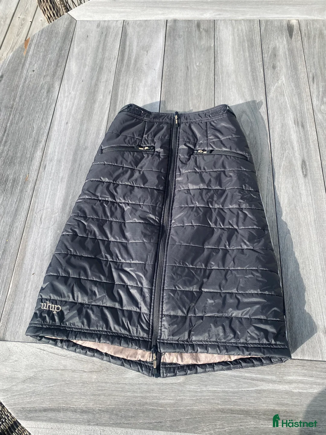 Övrigt Ridkläder ryttarutrustning till salu: Svart kjol  i Upplands Väsby - Annons 1