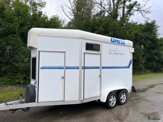 Hästtransporter fordon & transport till salu: Umesläp A60 stor sadelkammare årsm-03 i Mariefred - Annons 5