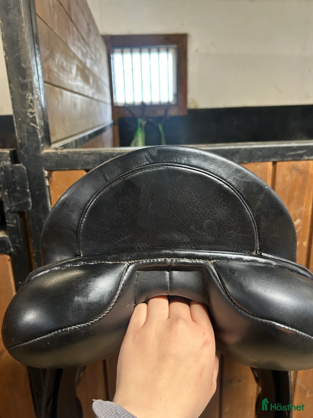 Sadlar hästutrustning till salu: Albion Dressyr Sadel - Annons 11