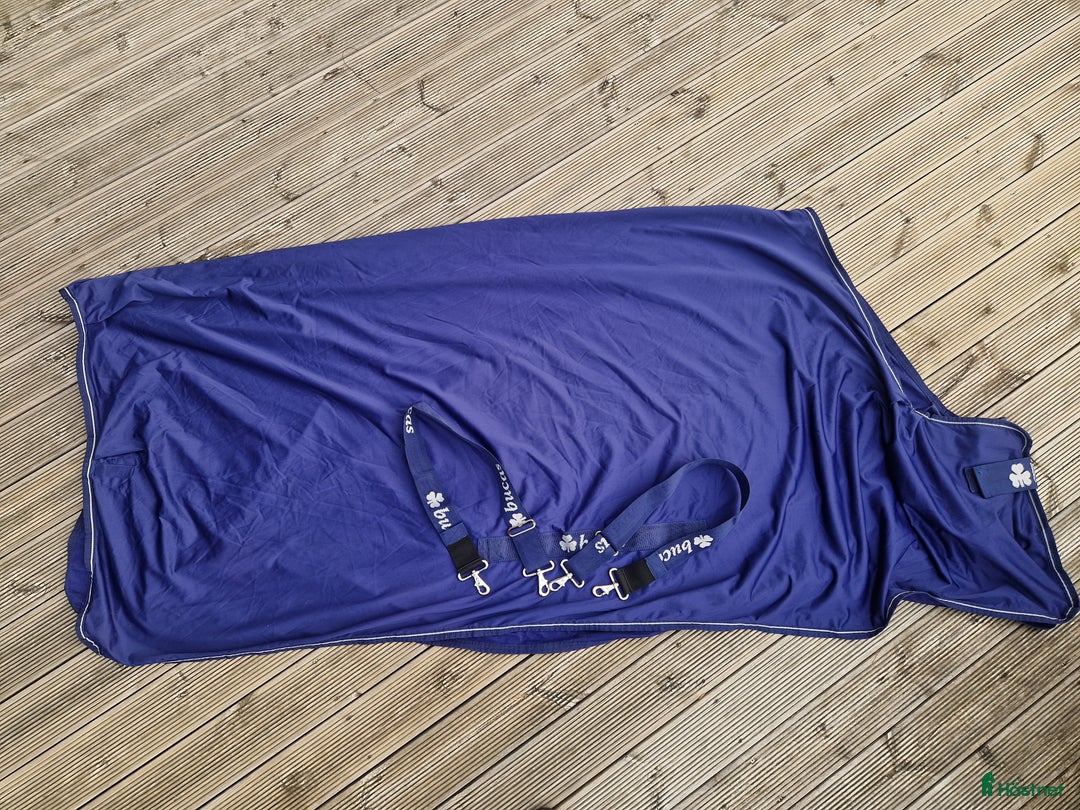 Täcken hästutrustning till salu: Massor av täcken i 125-155 cm i Rejmyre - Annons 2