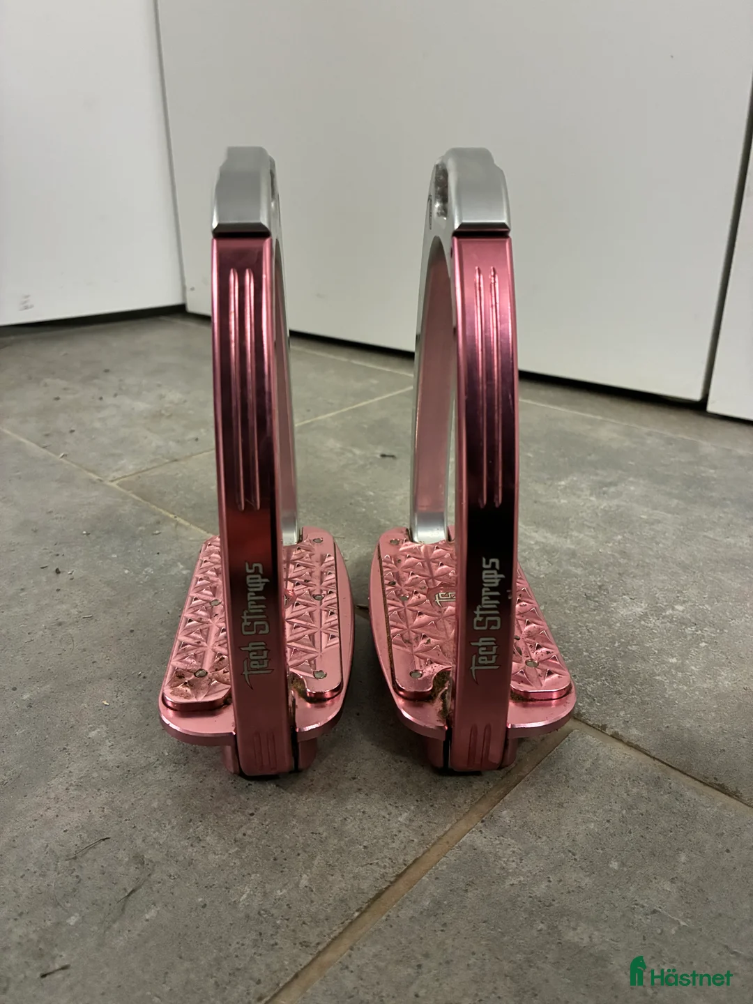 Stigbyglar hästutrustning till salu: Tech stirrups venice safety design  i Staffanstorp - Annons 2