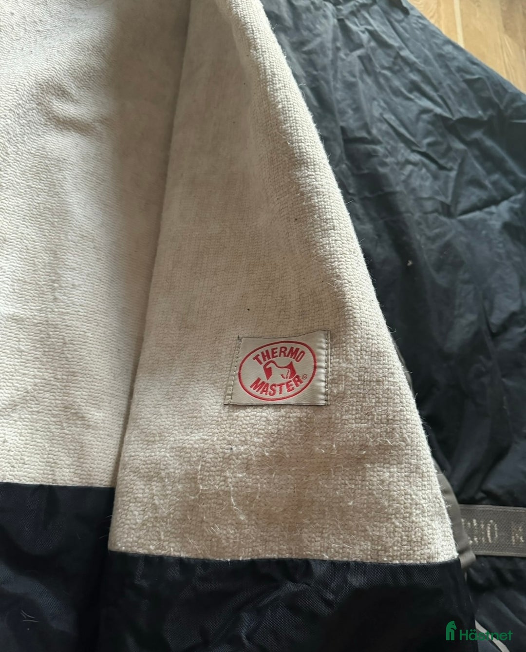 Täcken hästutrustning till salu: Täcke  i Eskilstuna - Annons 2