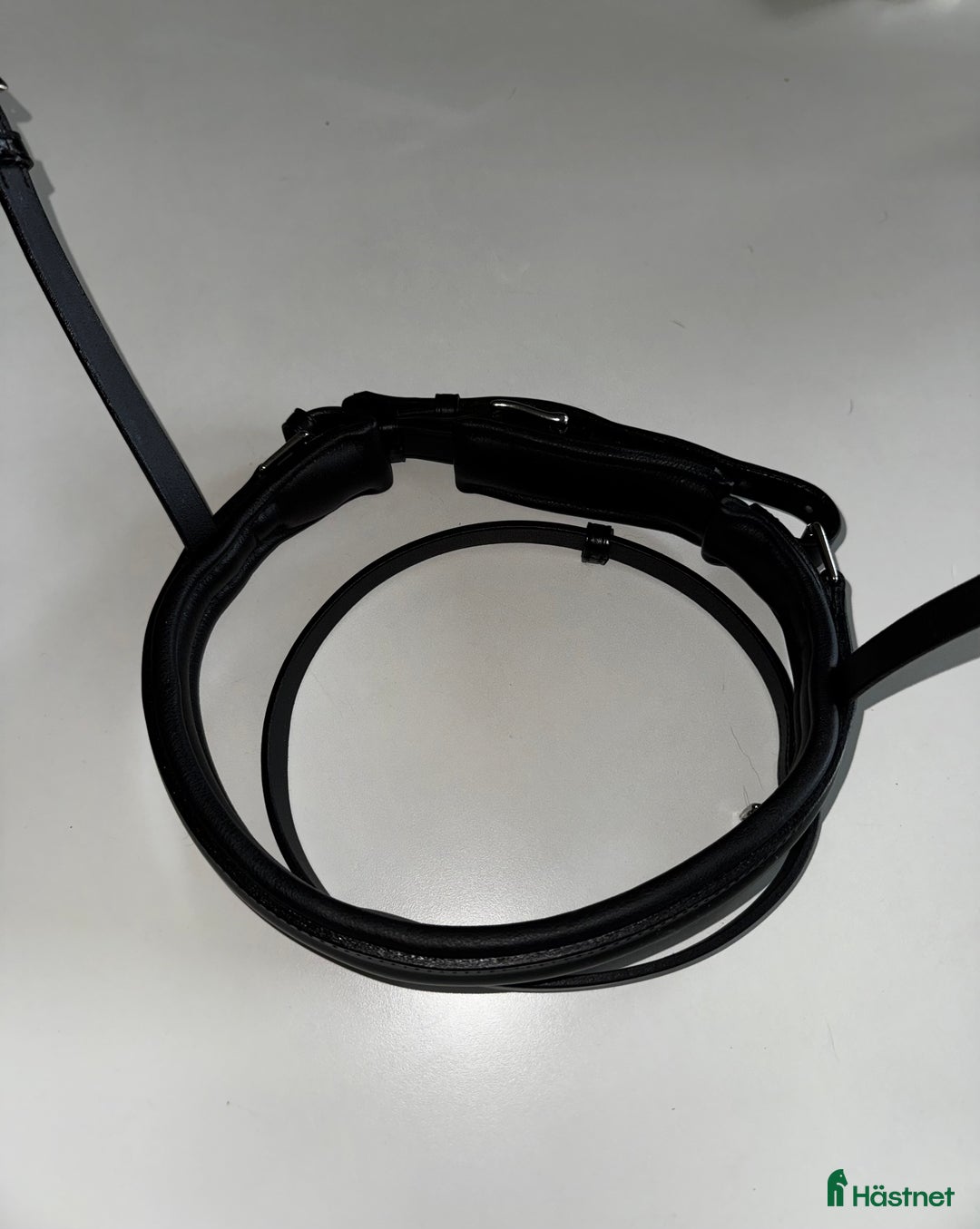 Träns hästutrustning till salu: Ny Otto Schumacher nosgrimma storlek 2 i Motala - Annons 3