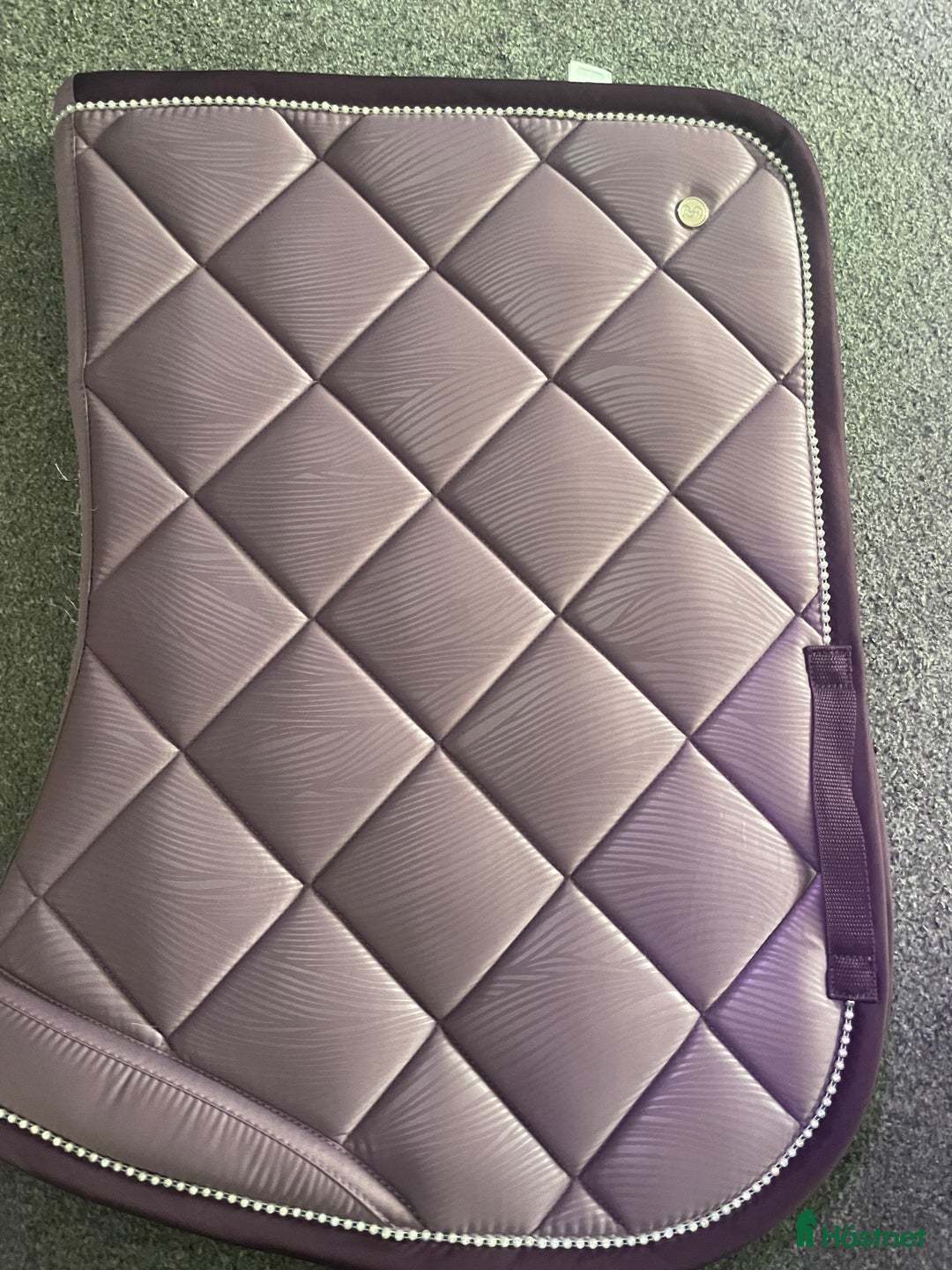 Schabrak & Vojlockar hästutrustning till salu: Ps schabrak i fint skick i Södertälje - Annons 2