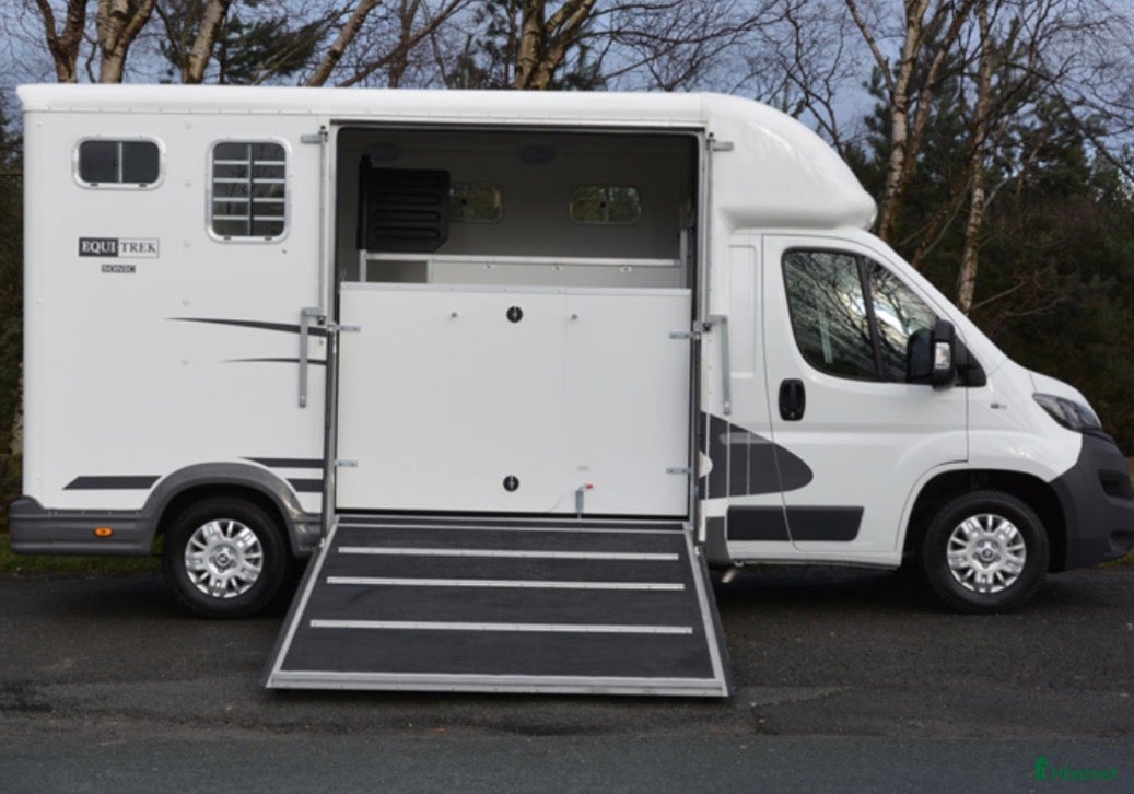 Hästlastbilar  fordon & transport till salu: Equi-Trek Sonic Classic 1100 kg last - Annons 1