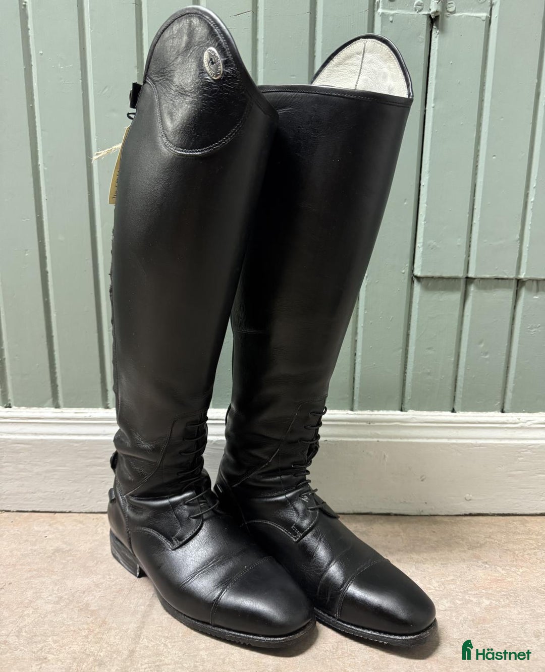 Ridstövlar ryttarutrustning till salu: DeNiro Roberto 40 i Strömsholm - Annons 1