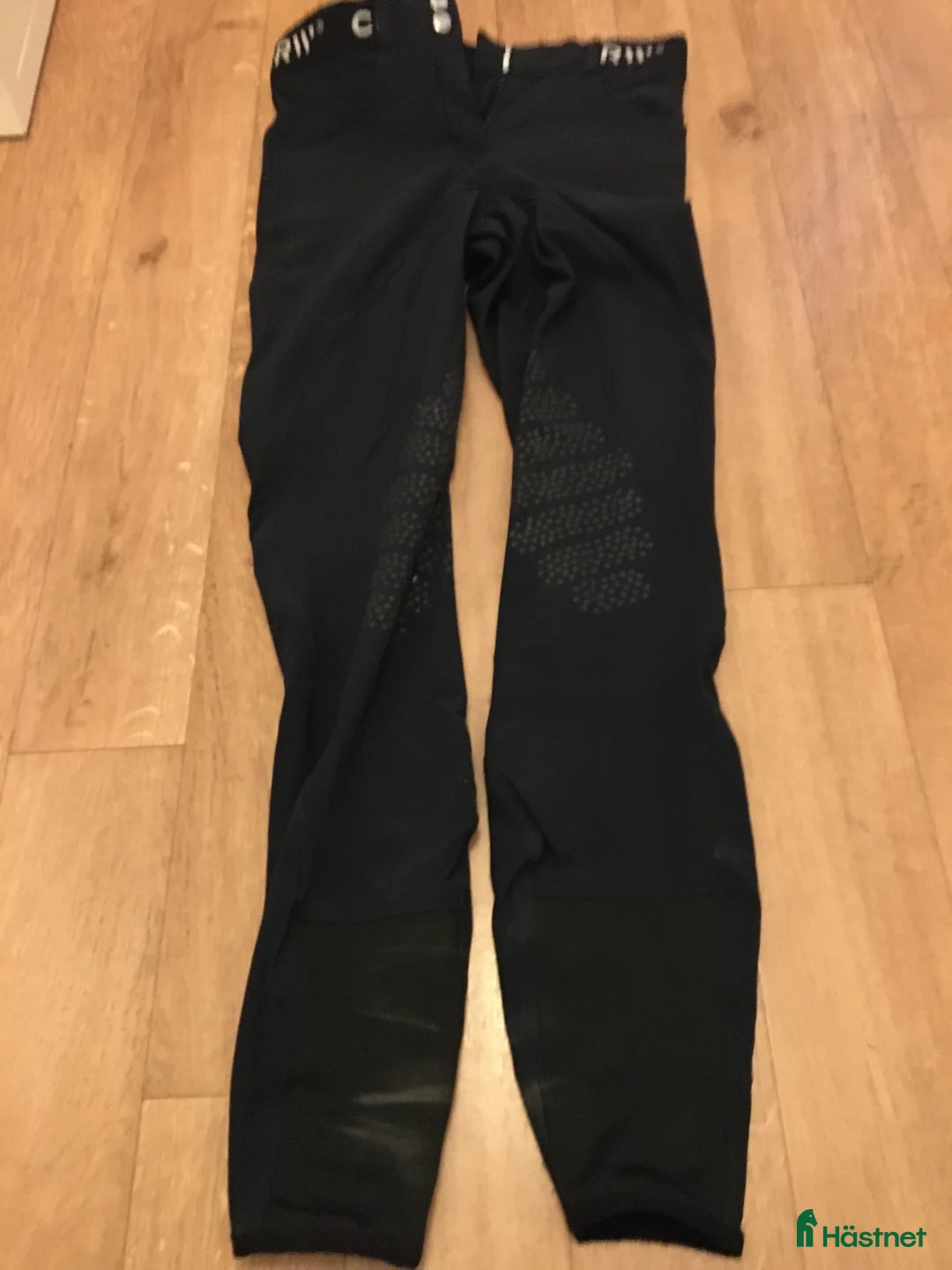 Ridbyxor ryttarutrustning till salu: Mörkblåa CRW ridbyxor  i Alunda - Annons 1