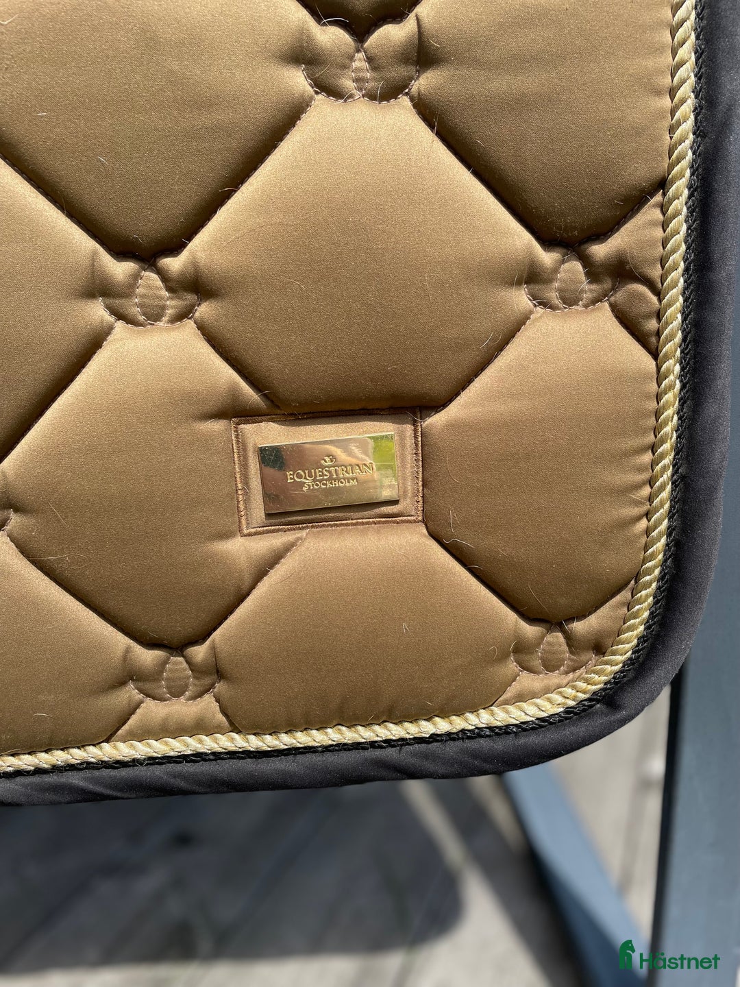 Schabrak & Vojlockar hästutrustning till salu: Fint Equrestrian Stockholm🥰 i Halmstad - Annons 1