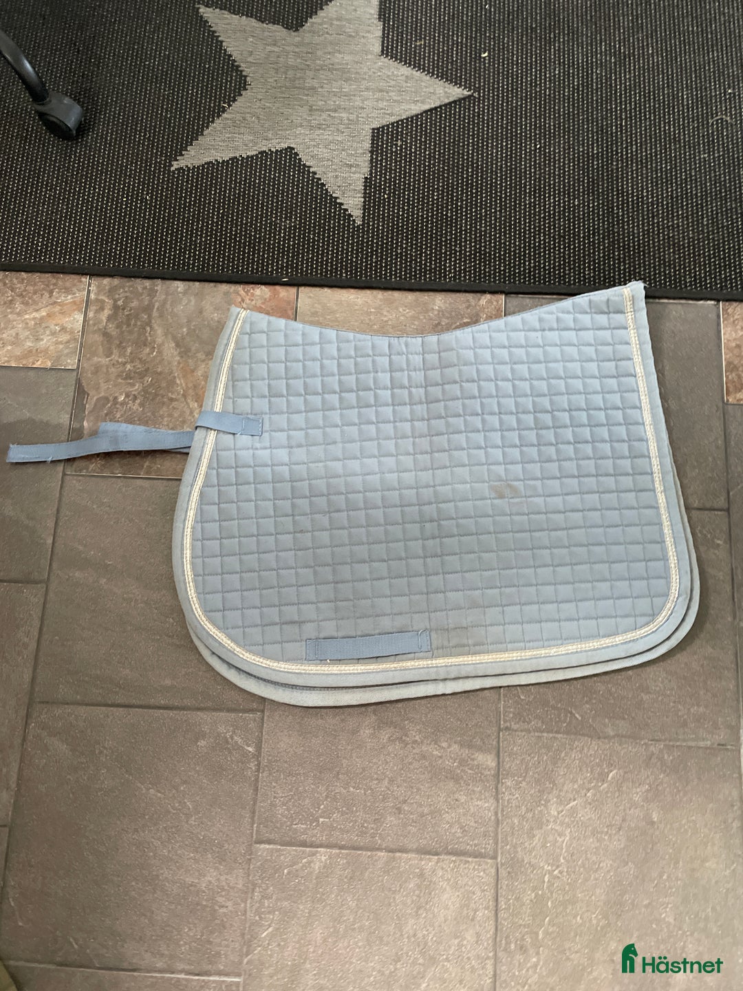 Schabrak & Vojlockar hästutrustning till salu: Fint schabrak!💙 i Västerås - Annons 2