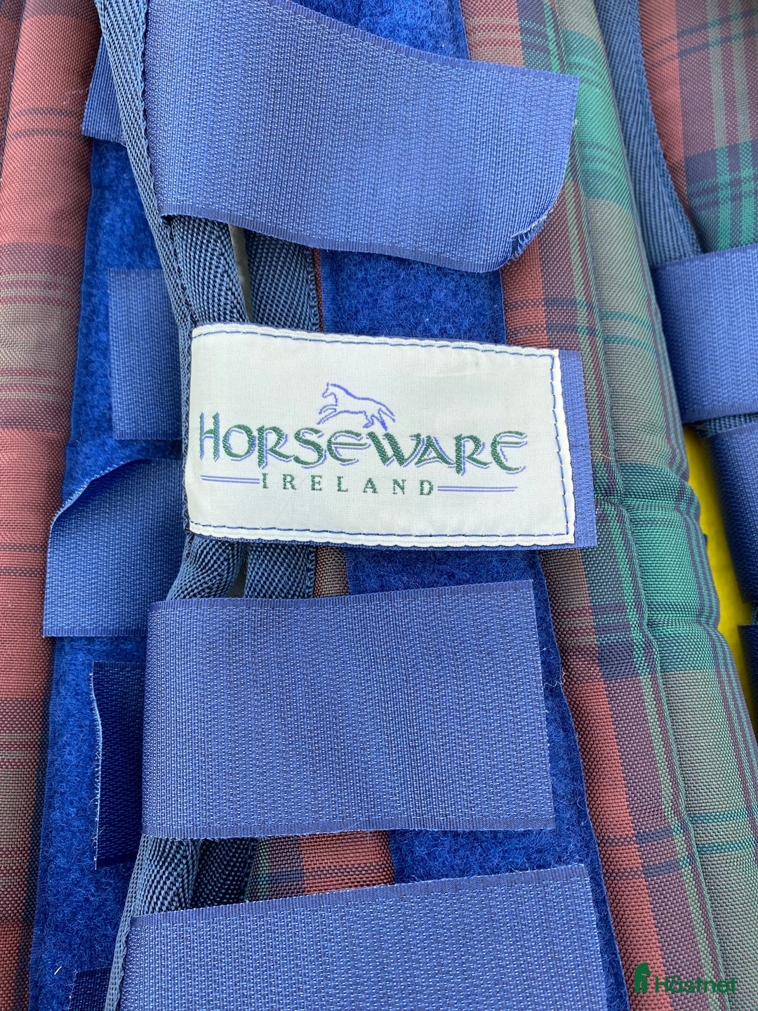 Benskydd hästutrustning till salu: Nya transportskydd i Färentuna - Annons 2