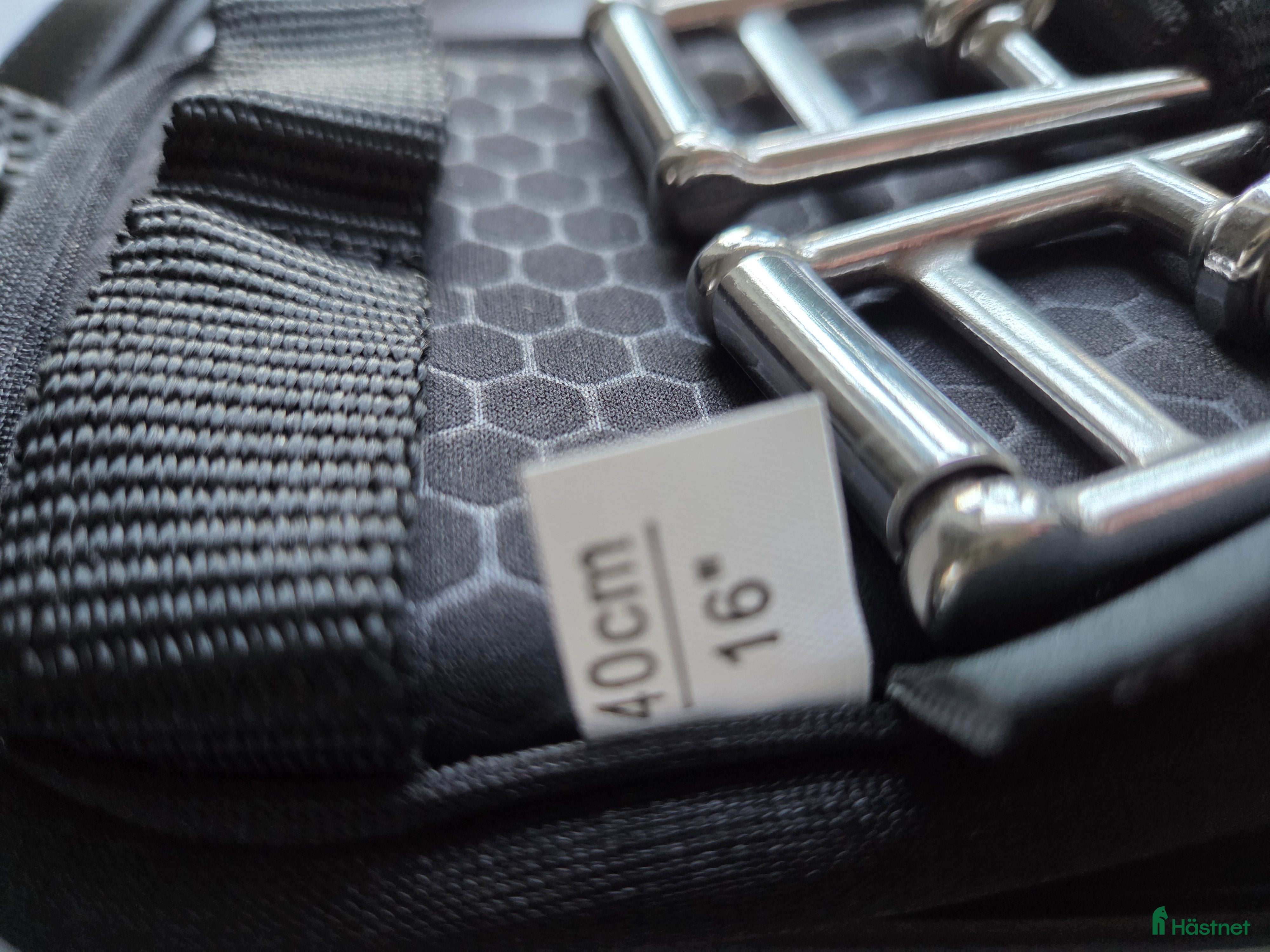 Sadeltillbehör hästutrustning till salu: Ny sadelgjord i Brösarp - Annons 23