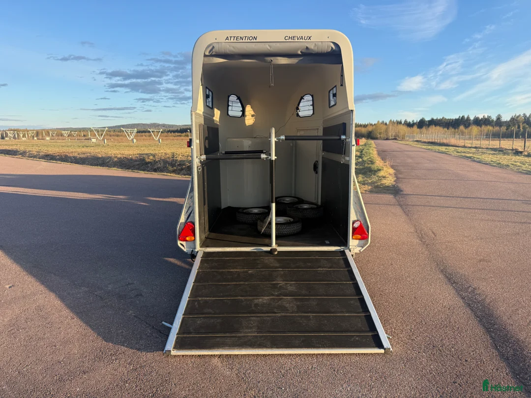 Hästtransporter  fordon & transport till salu: Cheval Gold2 - Annons 4