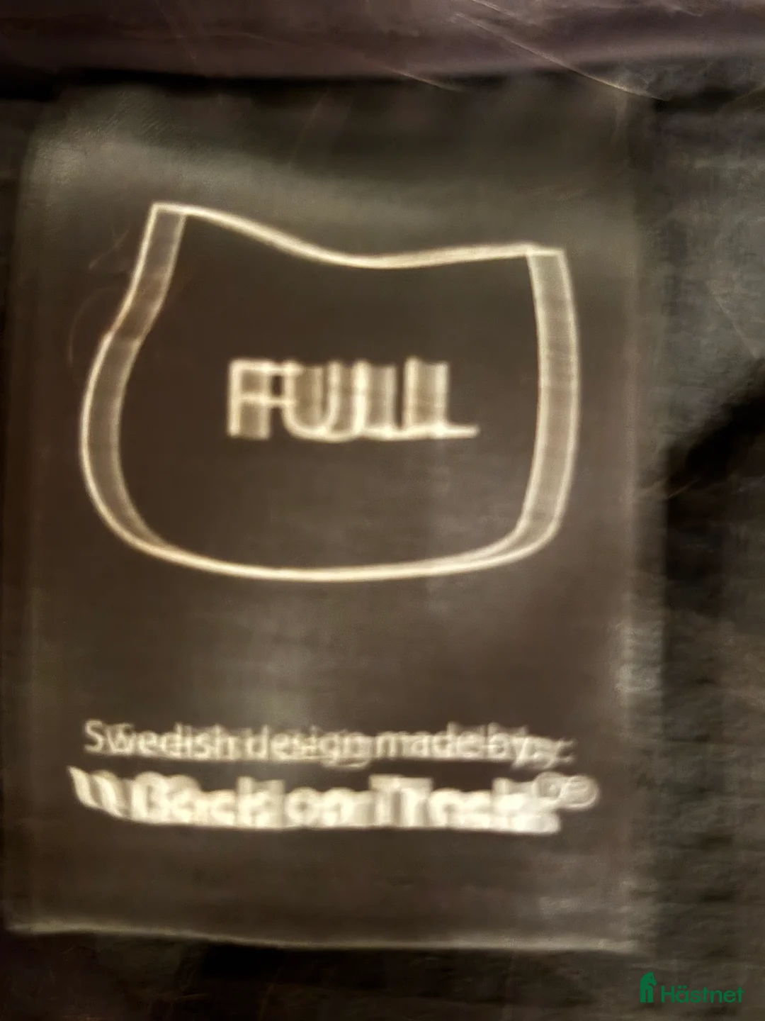 Schabrak & Vojlockar hästutrustning till salu: Back on track shabrak i Strömstad - Annons 3