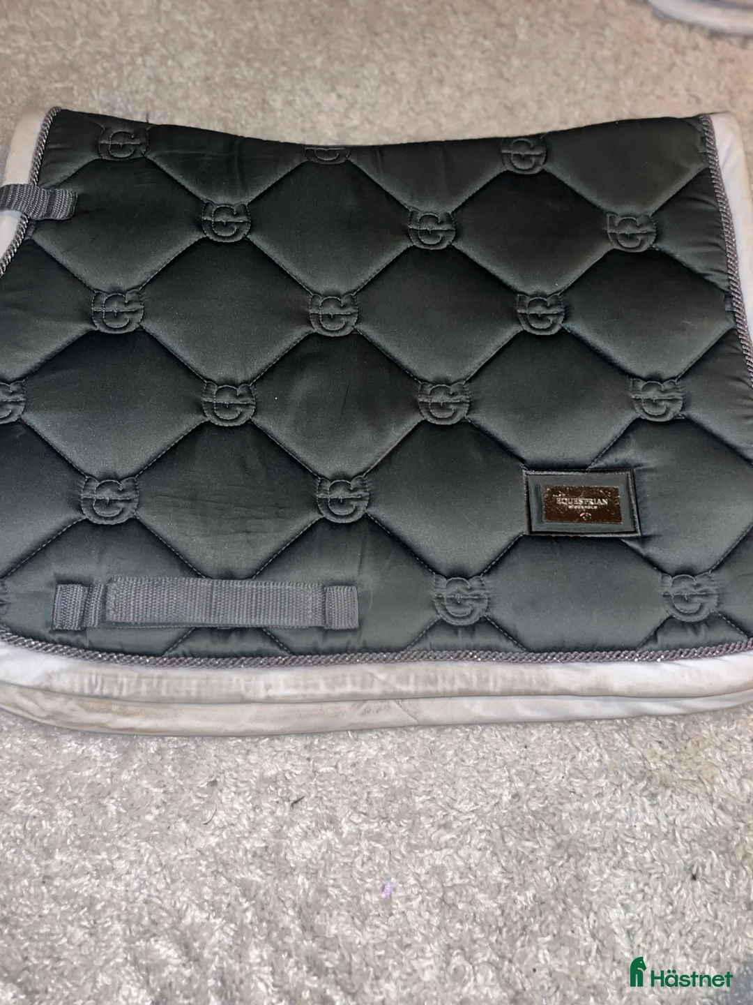 Schabrak & Vojlockar hästutrustning till salu: Equestrian Sthockolm schabrak💕 - Annons 2