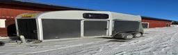 Hästtransporter  fordon & transport till salu: Boogie släp med sadelkammare.  - Annons 1