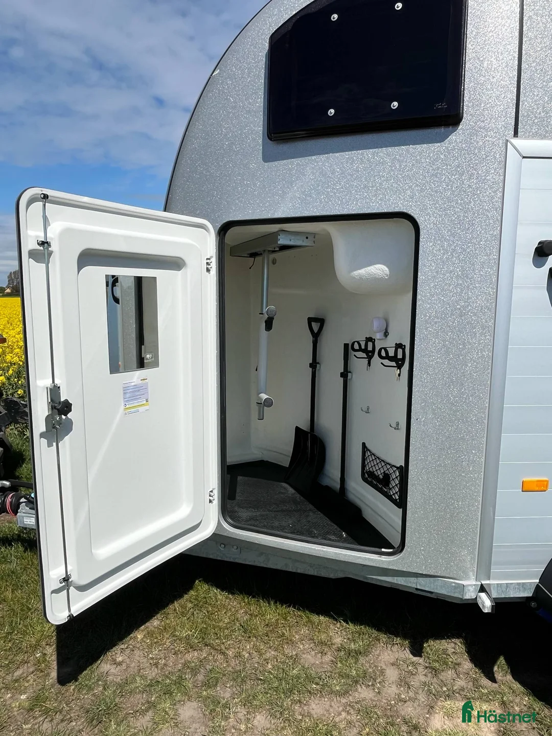 Hästtransporter  fordon & transport till salu: Ny - För dig med riktigt stora hästar i Löderup - Annons 5