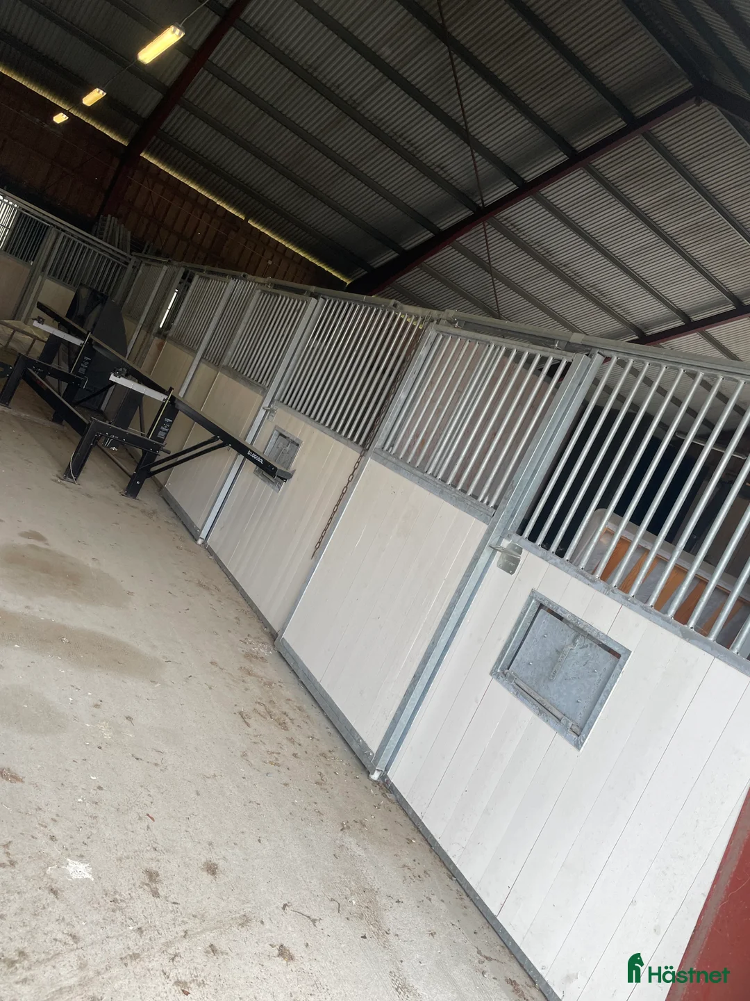 Övrig Hästutrustning hästutrustning till salu: uteboxen 49 boxar säljes i Sorunda - Annons 1