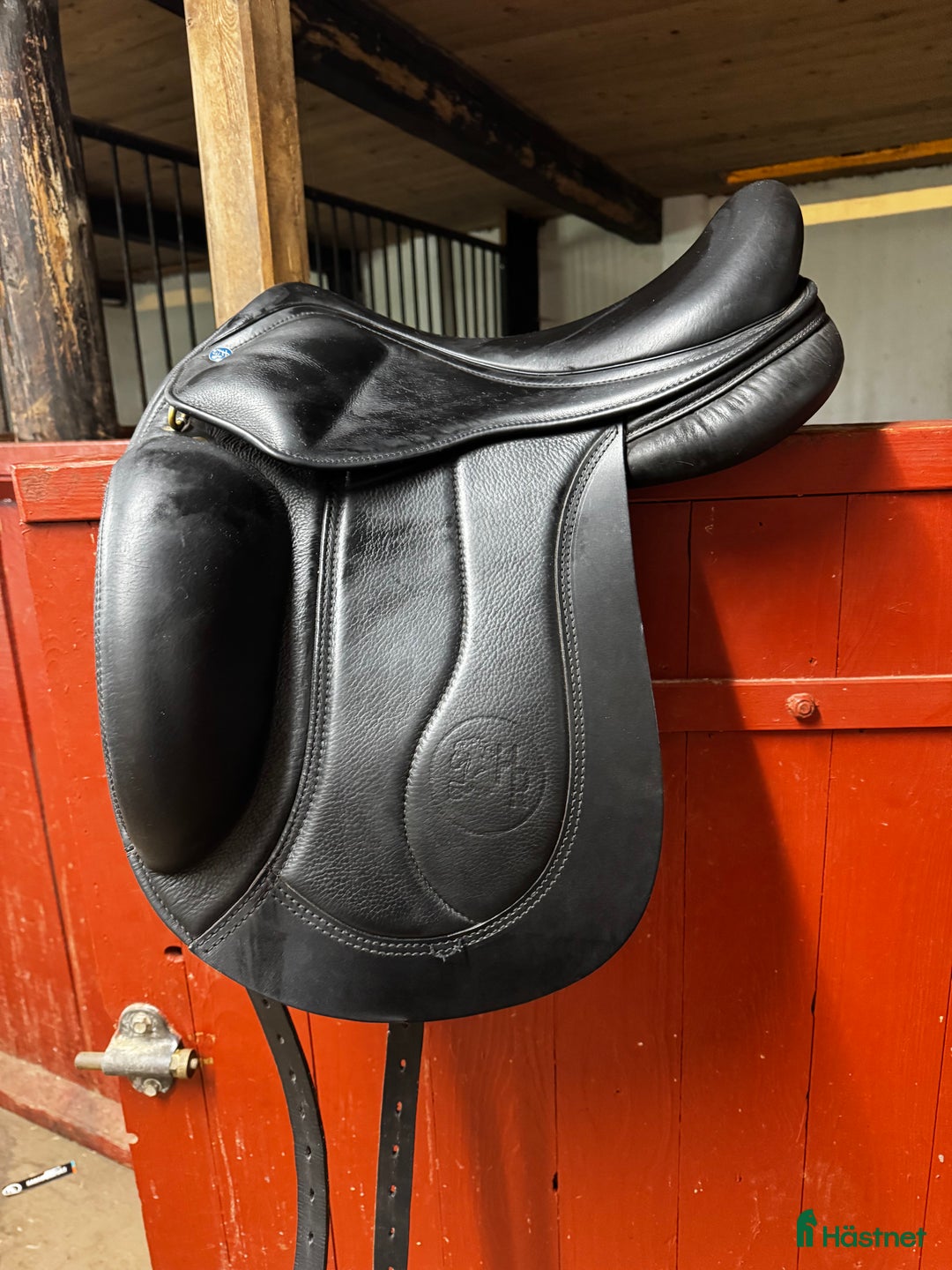 Sadlar hästutrustning till salu: HR Von i Skanör - Annons 1