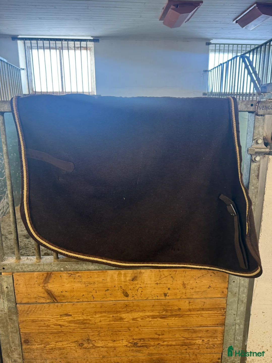 Täcken hästutrustning till salu: Ländtäcke, Full i Vännäs - Annons 2