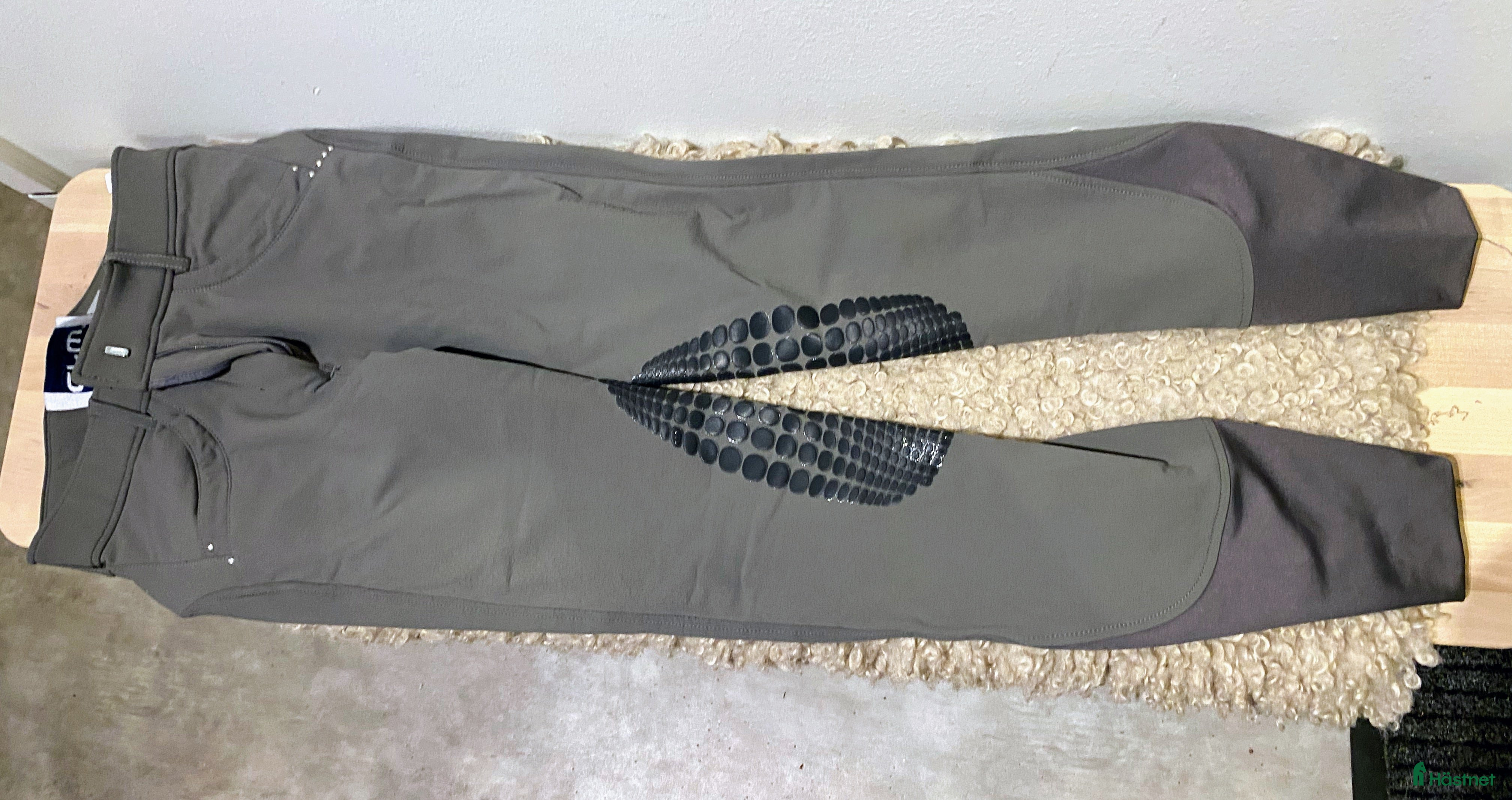 Ridbyxor ryttarutrustning till salu: Ridbyxor, CRW, stl 34 i Falun - Annons 11