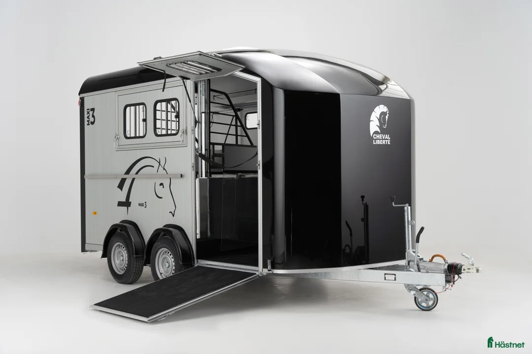 Hästtransporter  fordon & transport till salu: Cheval Liberte Maxi 3 - Annons 4