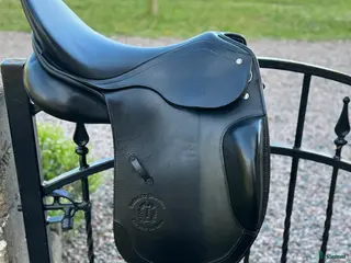 Sadlar hästutrustning Passier Optimum Mono Dressyr i Flyinge - Annons 1