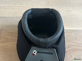 Övrig utrustning övrig utrustning till salu: Skyddssko för storhäst i Täby - Annons 2