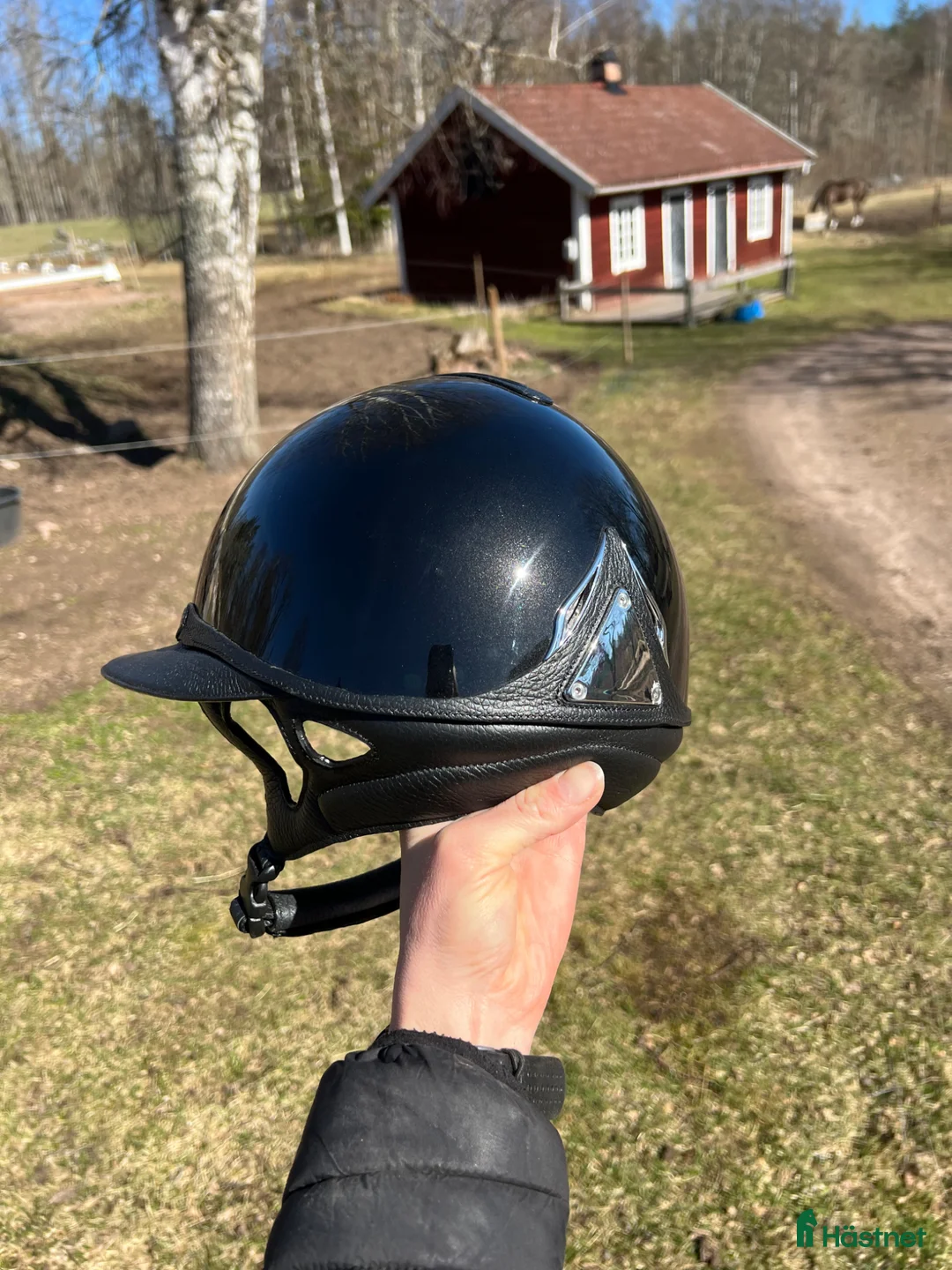 Hjälmar ryttarutrustning till salu: Antares hjälm - Annons 2