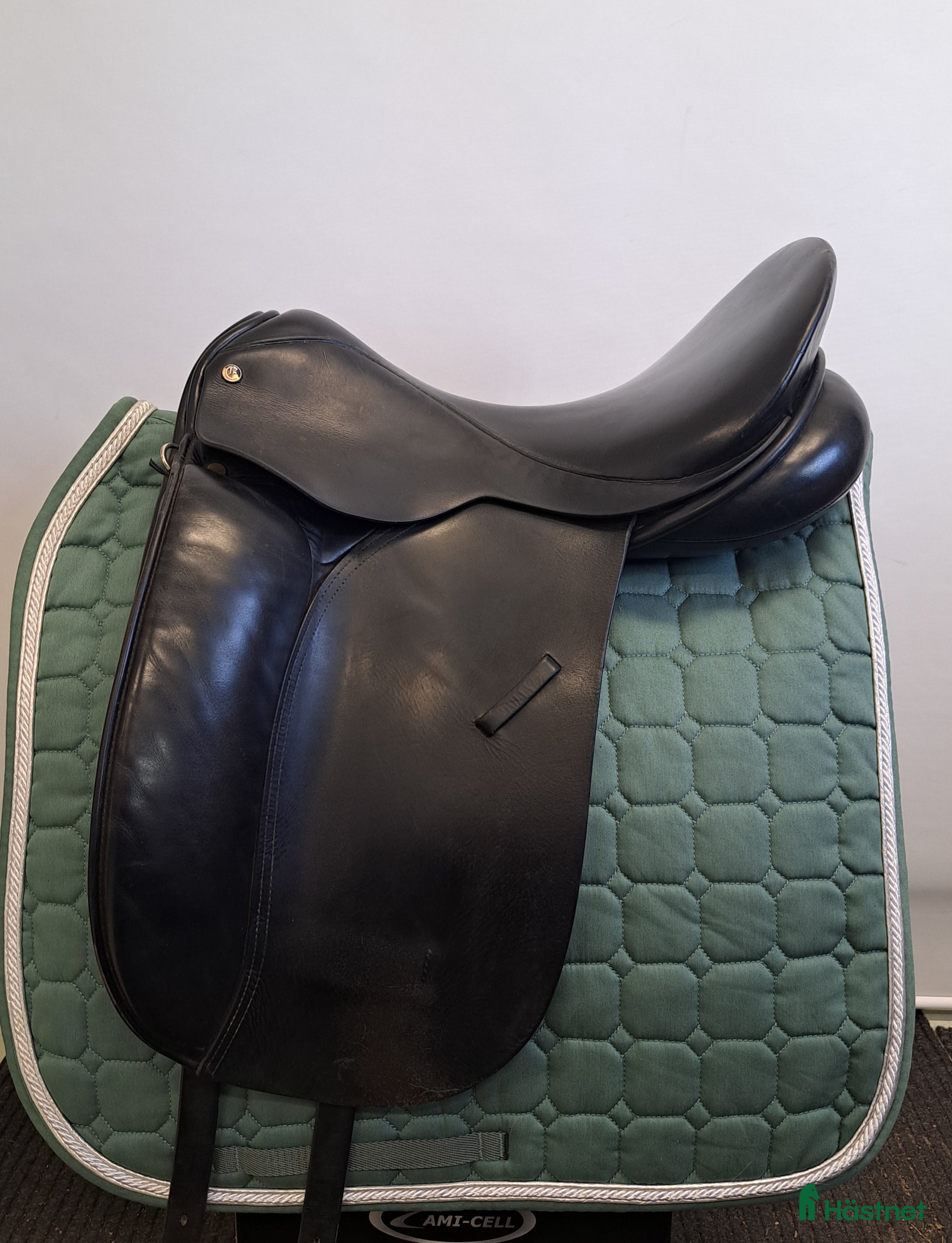 Sadlar hästutrustning till salu: Edinburgh 16,5 3 i Färnäs - Annons 16
