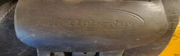 Sadlar hästutrustning till salu: Äldre Hubertus-sadel 17 tum vid - Annons 2