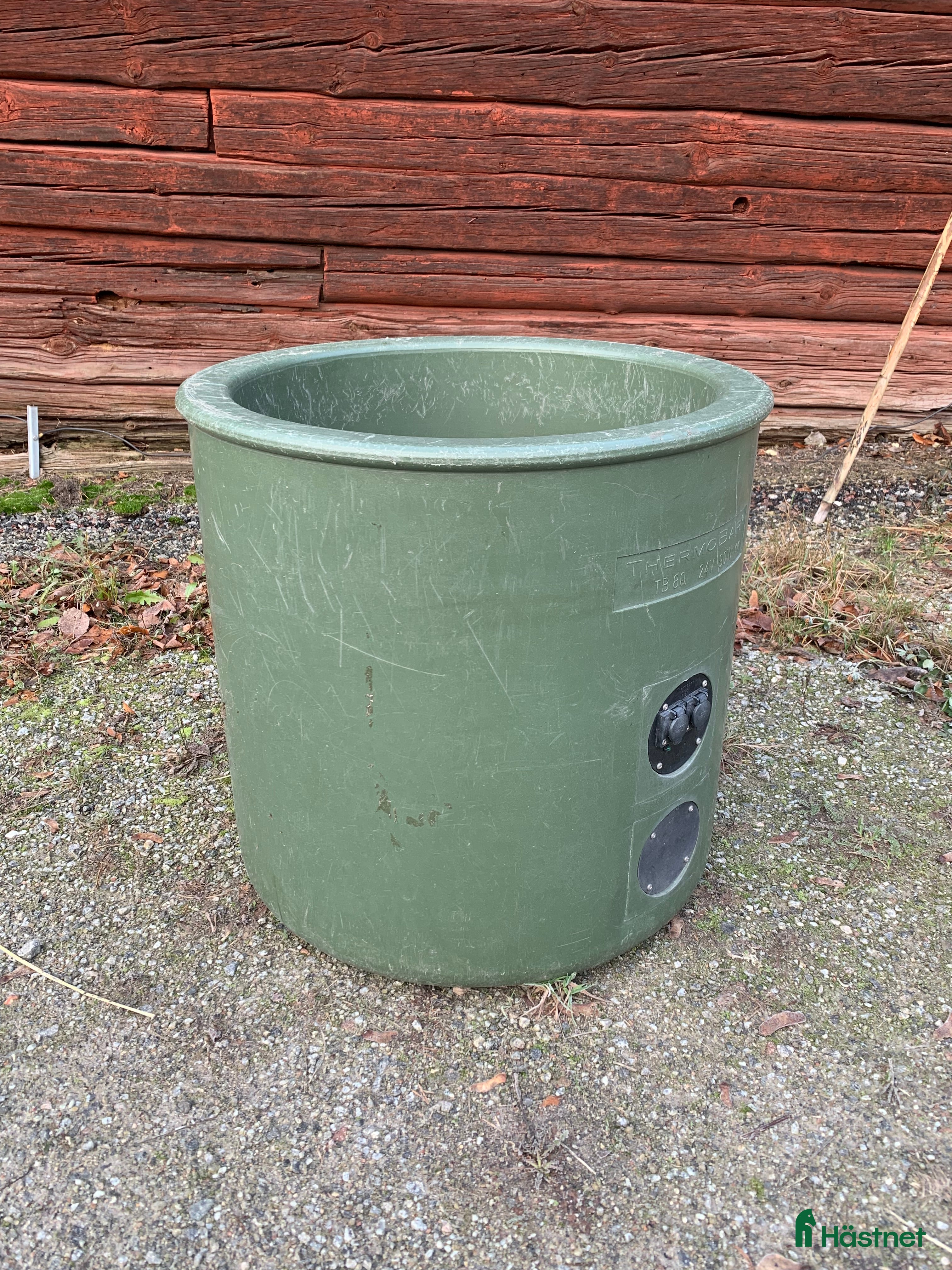 Stallinredning, stängsel & gård övrig utrustning till salu: Thermobar 80 Liter i Rosersberg - Annons 3