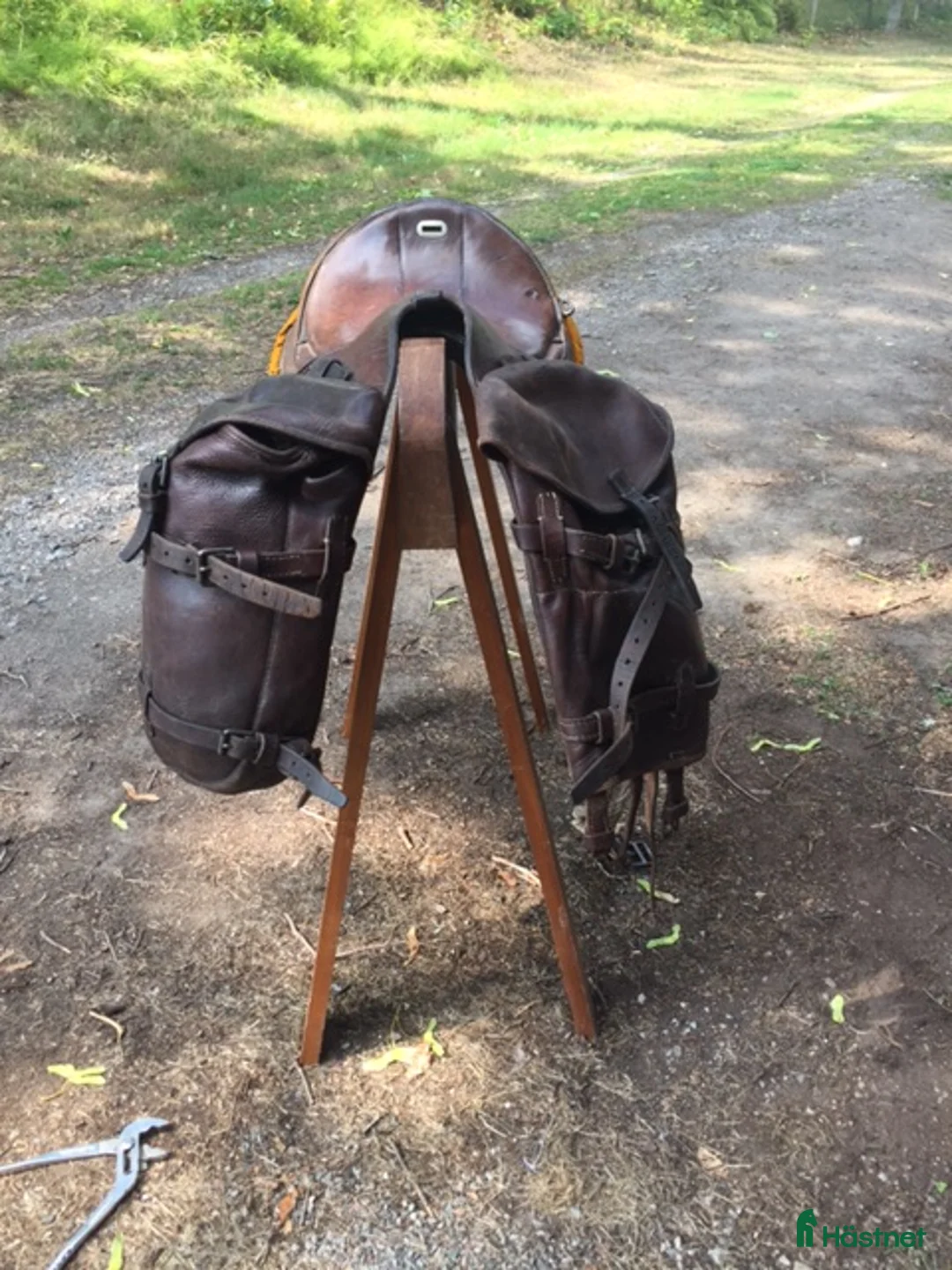 Sadlar hästutrustning till salu: Manskapssadel i Stockholm - Annons 2