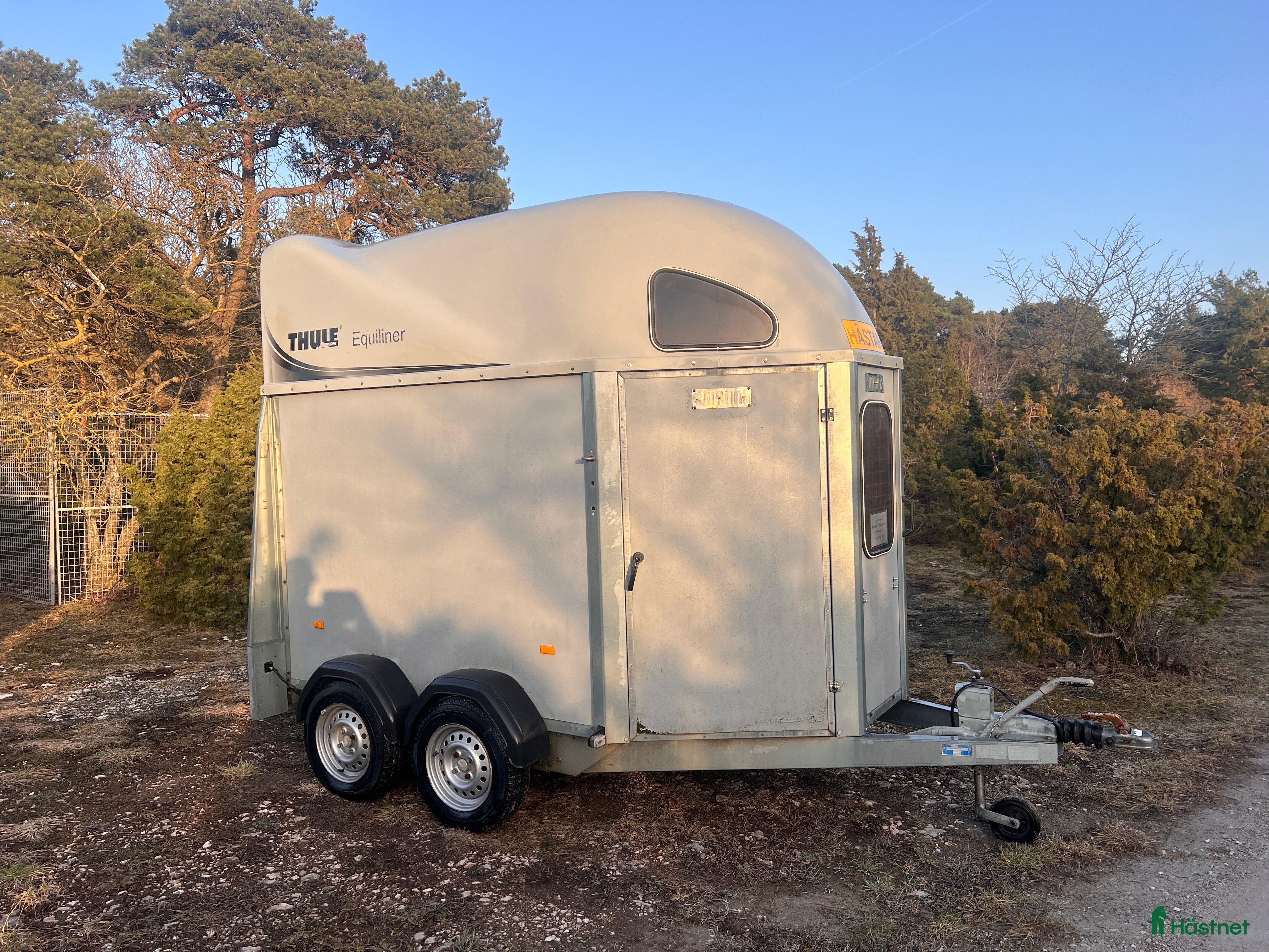 Hästtransporter  fordon & transport till salu: Thule 1500kg boggiesläp - Annons 6