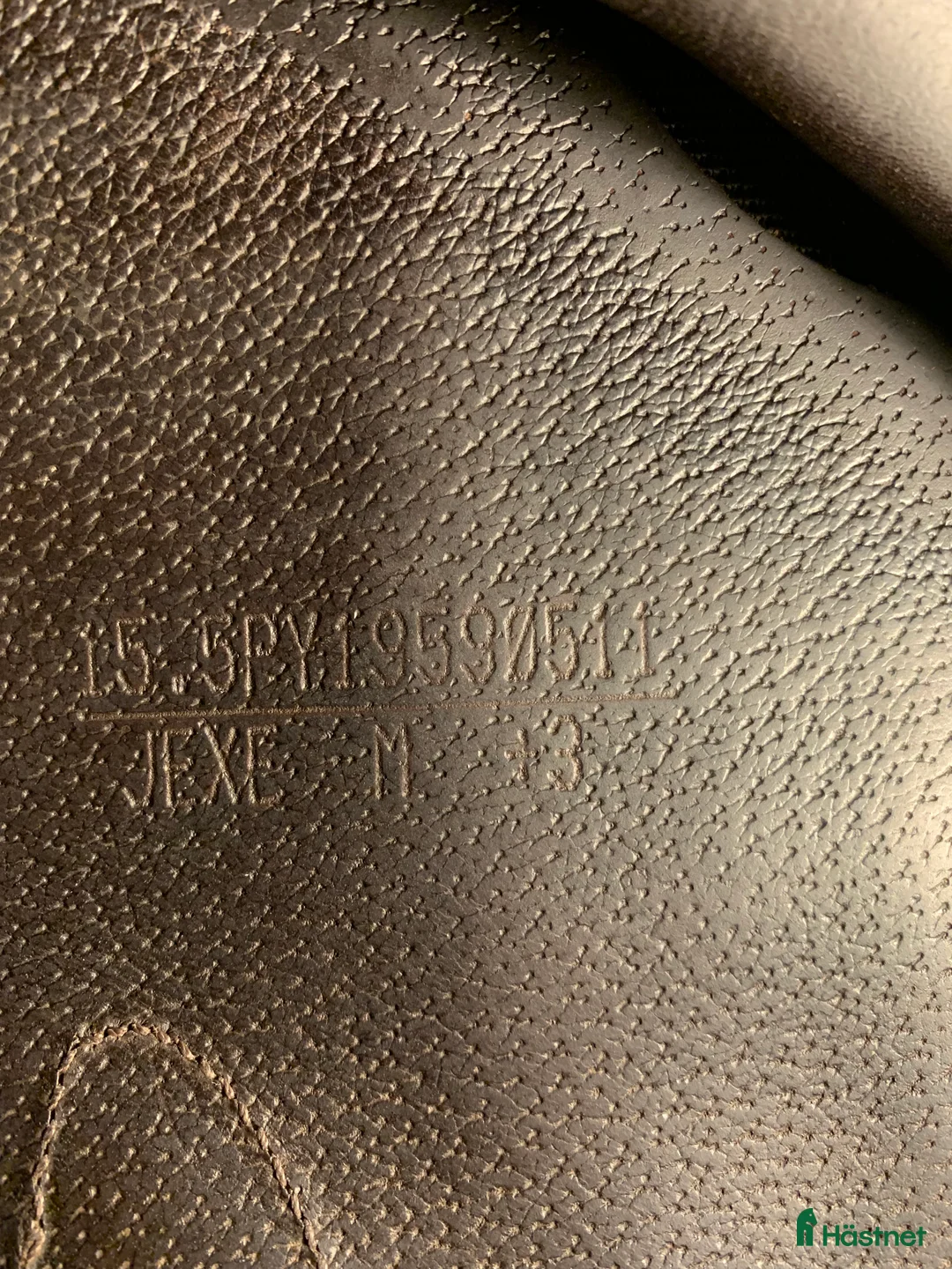 Sadlar hästutrustning till salu: Equipe Expression 15,5 tum i Falun - Annons 11