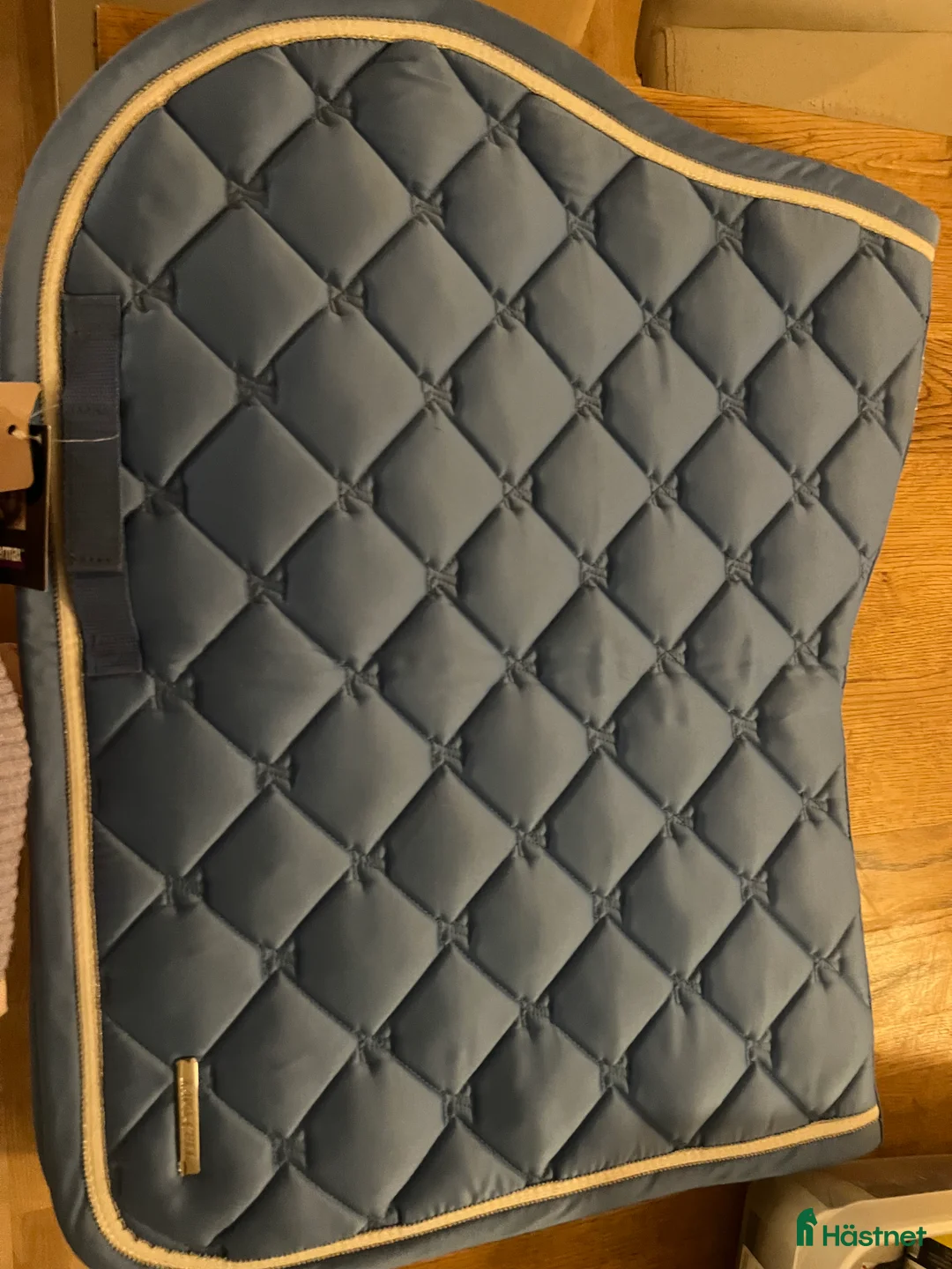 Schabrak & Vojlockar hästutrustning till salu: Oanvänt Lamicell schabrak💞 i Stockholm - Annons 2