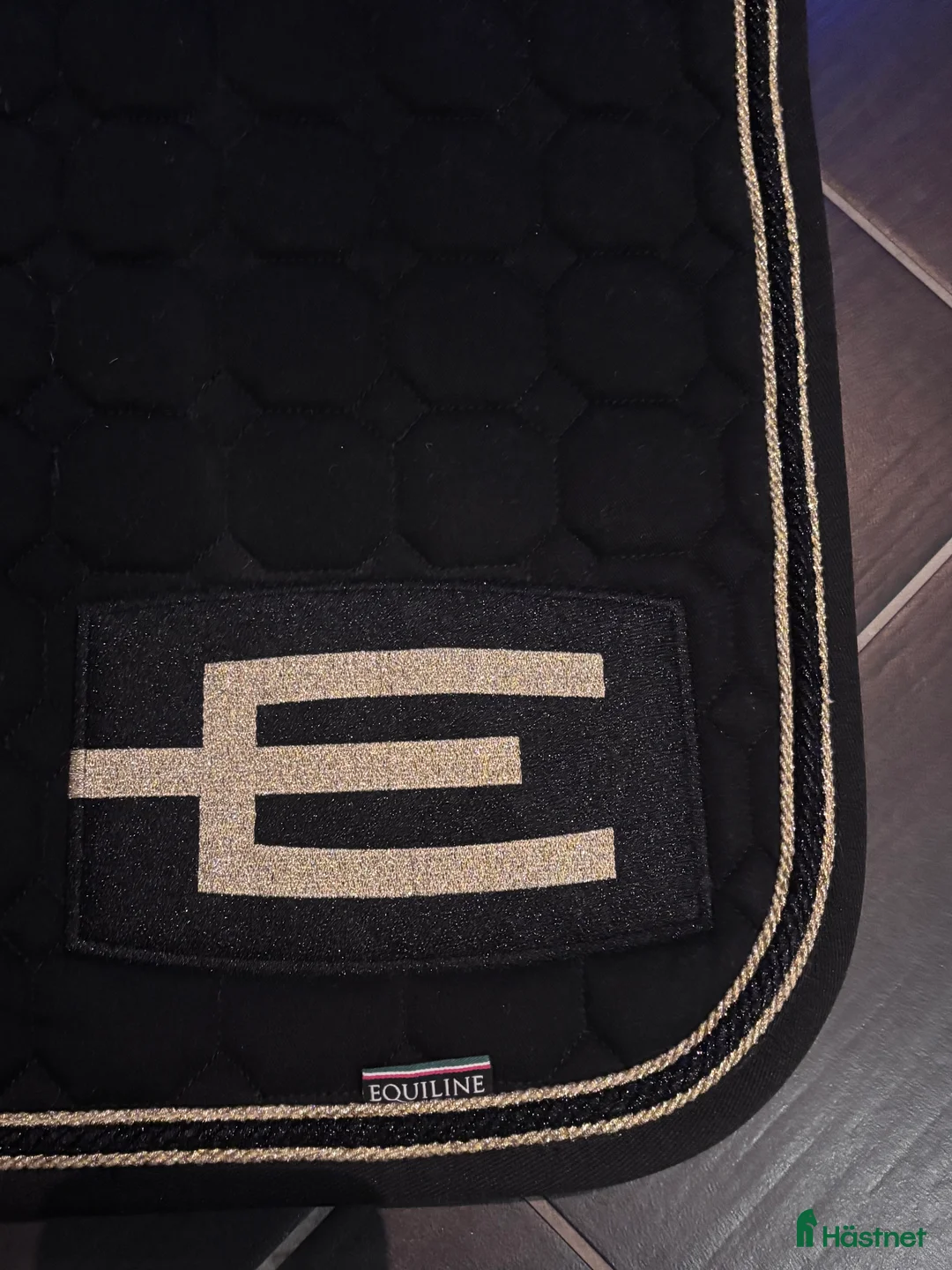 Schabrak & Vojlockar hästutrustning till salu: Equline schabrak i Alingsås - Annons 2