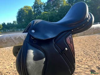 Sadlar hästutrustning till salu: Equiline Elite 16” i Asarum - Annons 12