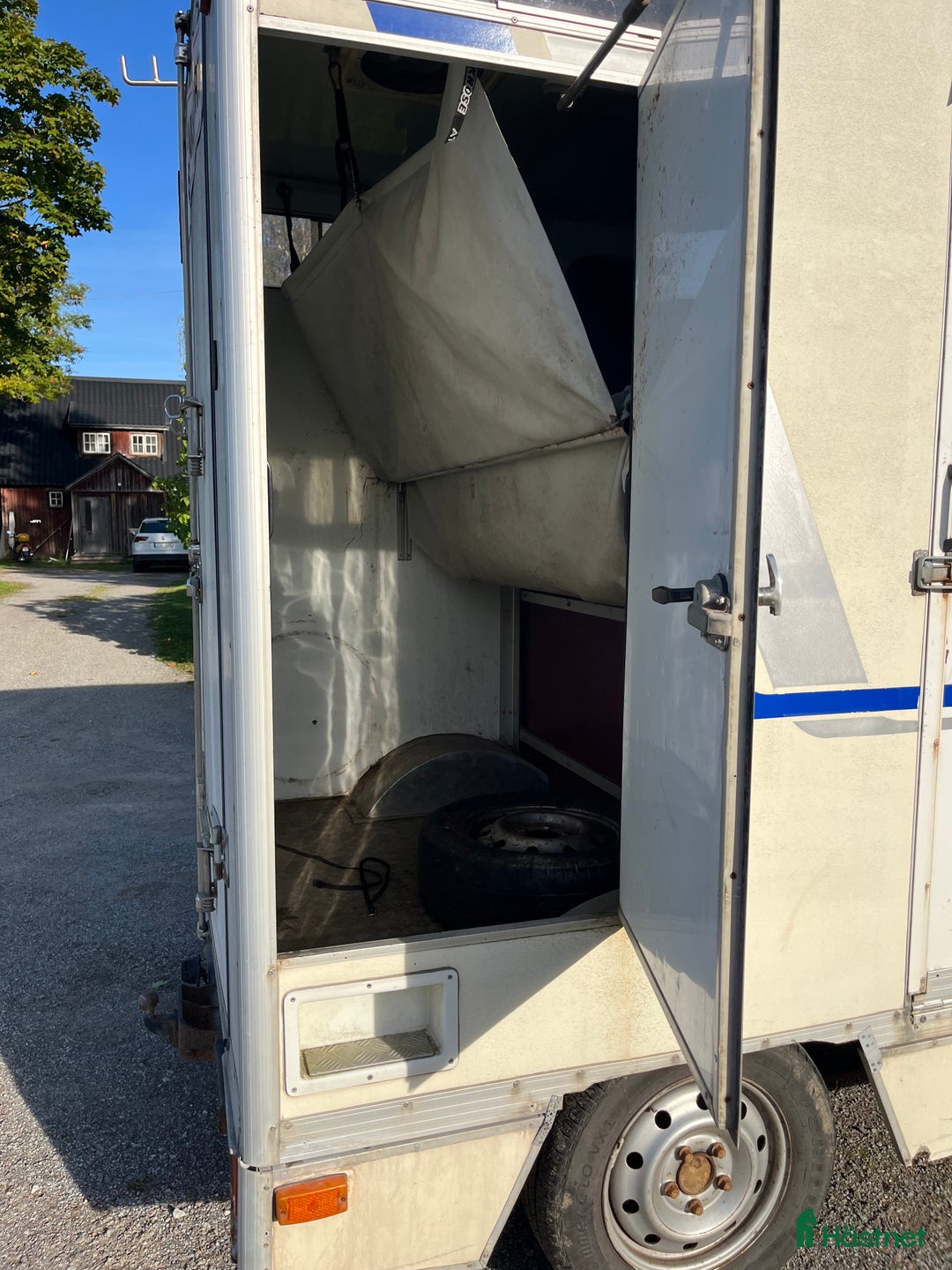 Hästlastbilar  fordon & transport till salu: Renault Master Dubbelhytt 6-sitsig i Tungelsta - Annons 11