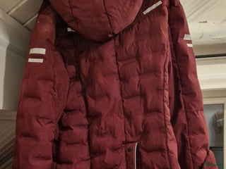 Jackor & Kavajer ryttarutrustning till salu: Uhip vinröd kappa i Alunda - Annons 4