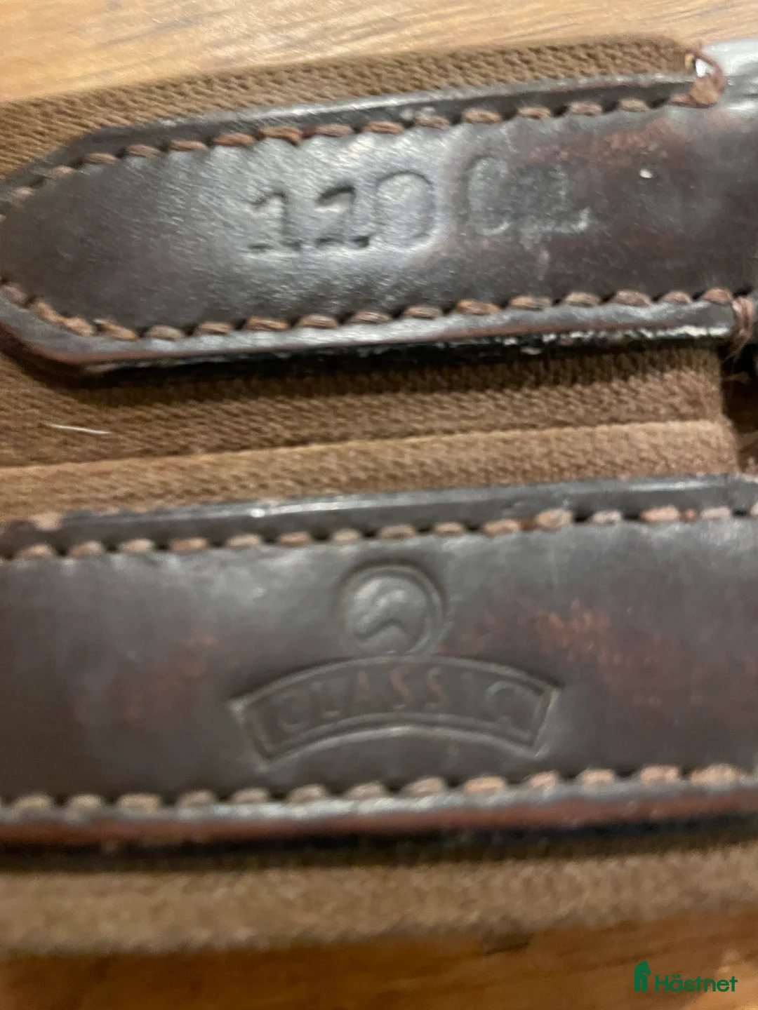 Sadeltillbehör hästutrustning till salu: Sadelgjord i läder 110 cm. - Annons 2