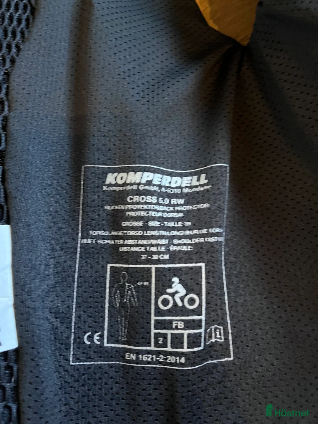 Säkerhetsvästar ryttarutrustning till salu: Komperdell Säkerhetsväst - Annons 4