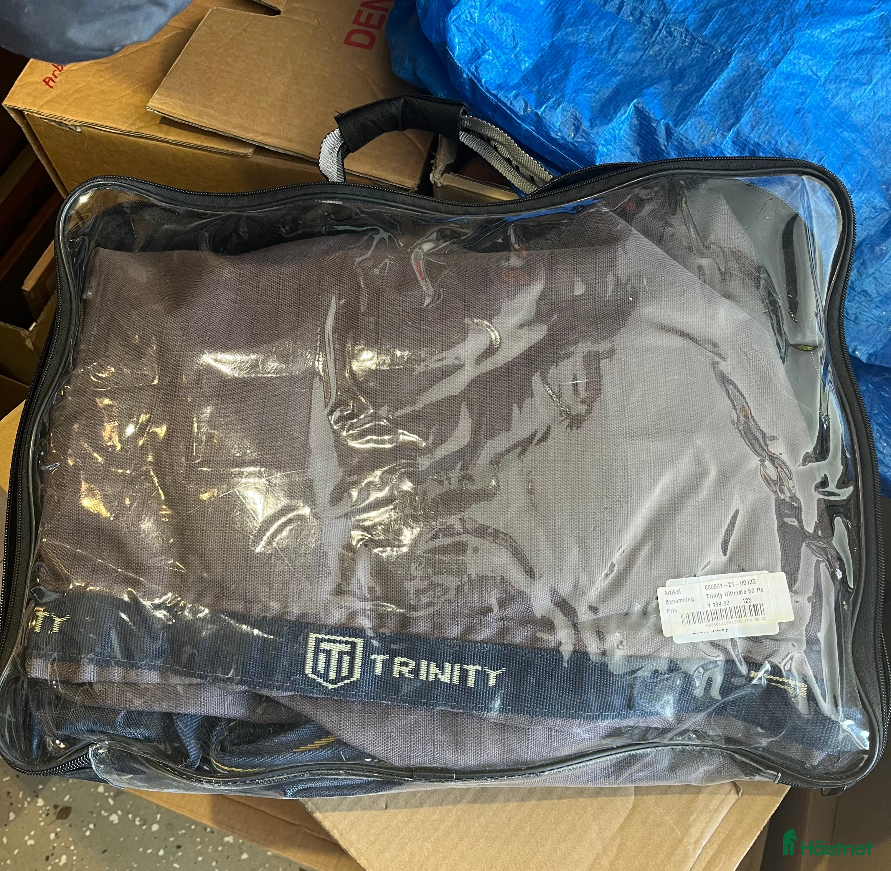 Täcken hästutrustning till salu: 50g täcke Trinity i Sundsvall - Annons 21